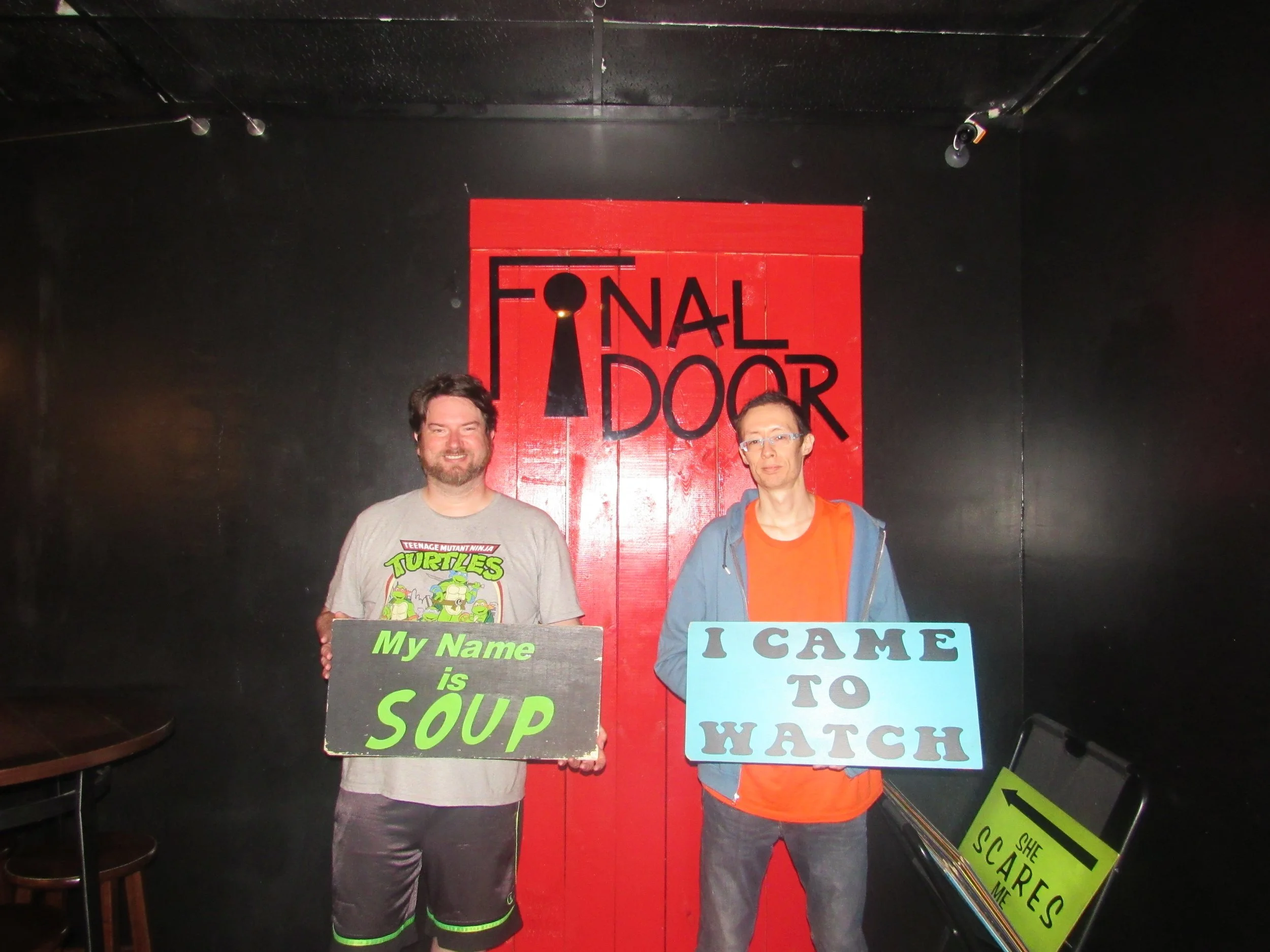 the-final-door-escape-room-columbia-sc-team-photos-04-04-23 (6).JPG