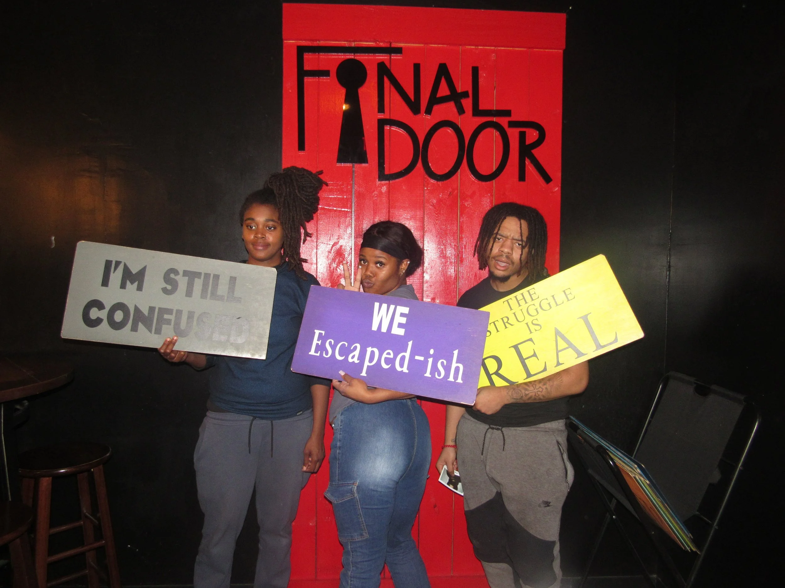 the-final-door-escape-room-columbia-sc-team-photos-04-07-23 (18).JPG