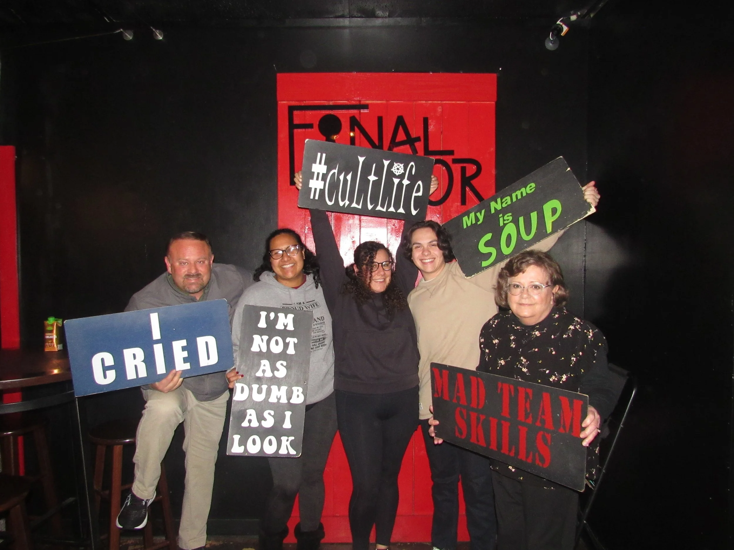 the-final-door-escape-room-columbia-sc-team-photos-04-08-23 (11).JPG