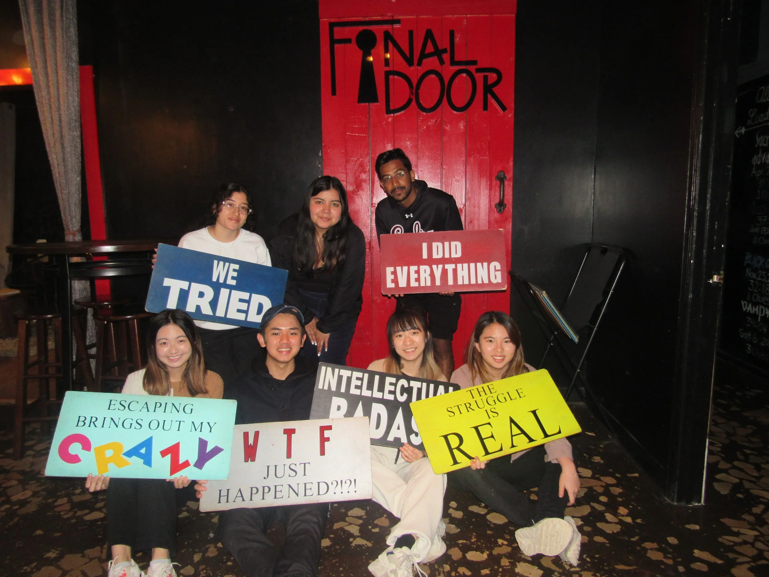 the-final-door-escape-room-columbia-sc-team-photos-04-08-23 (14).JPG