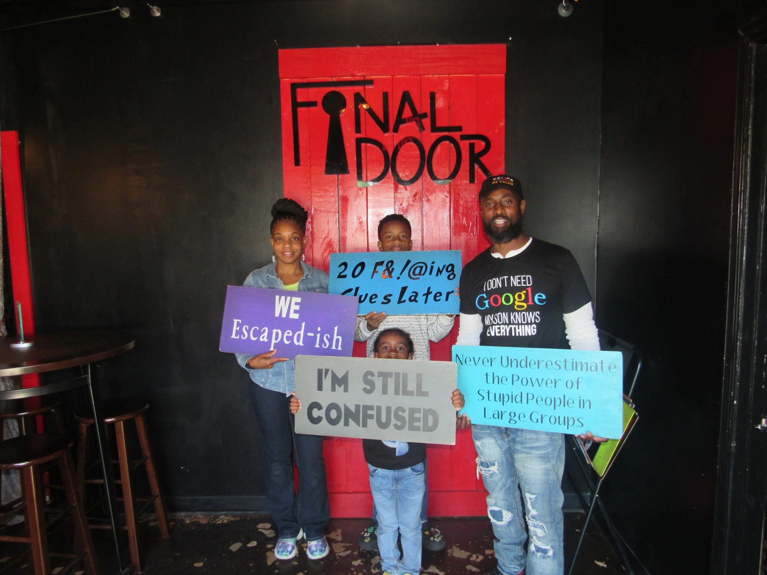 the-final-door-escape-room-columbia-sc-team-photos-04-09-23 (2).JPG