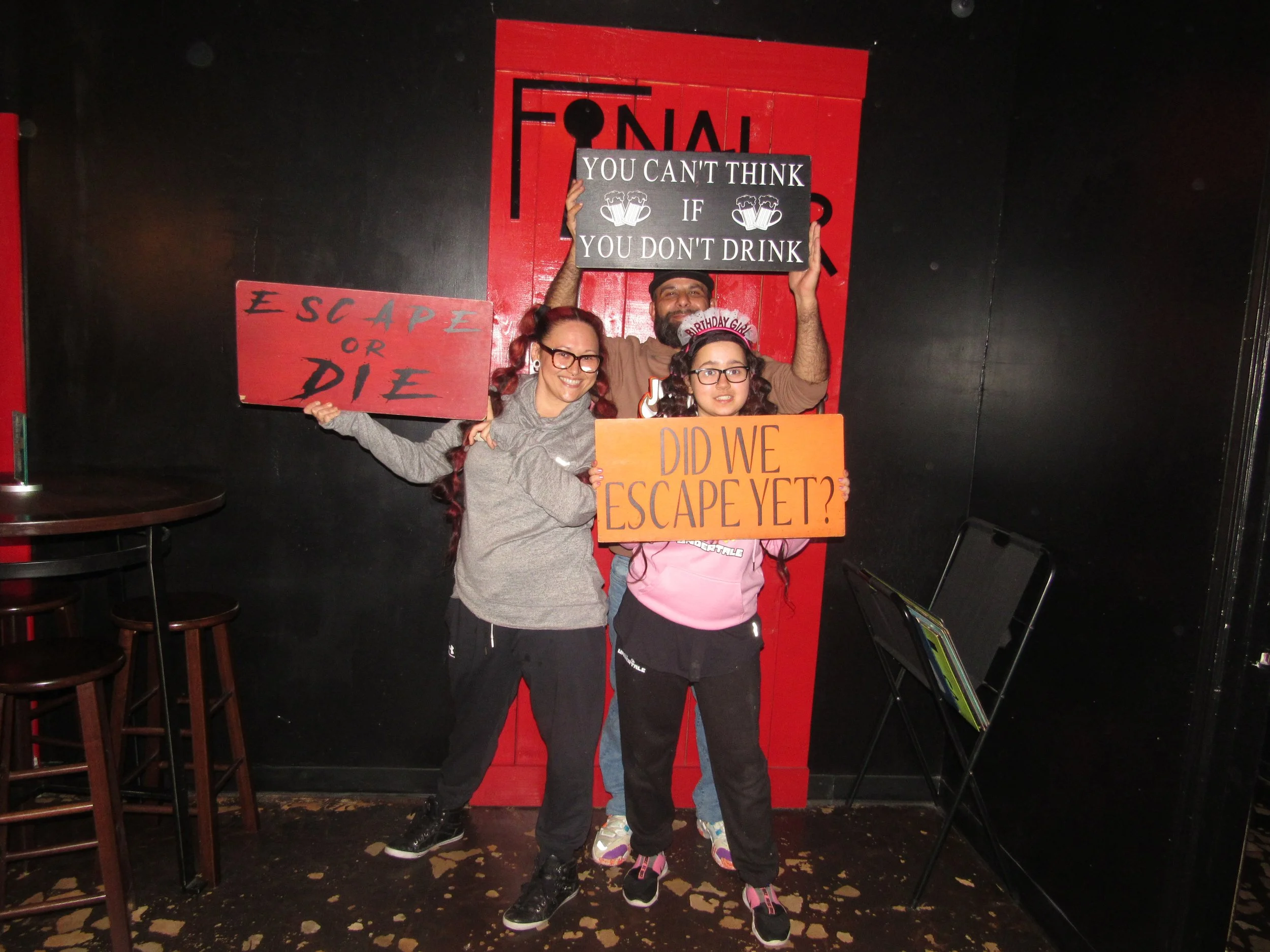 the-final-door-escape-room-columbia-sc-team-photos-04-09-23 (9).JPG