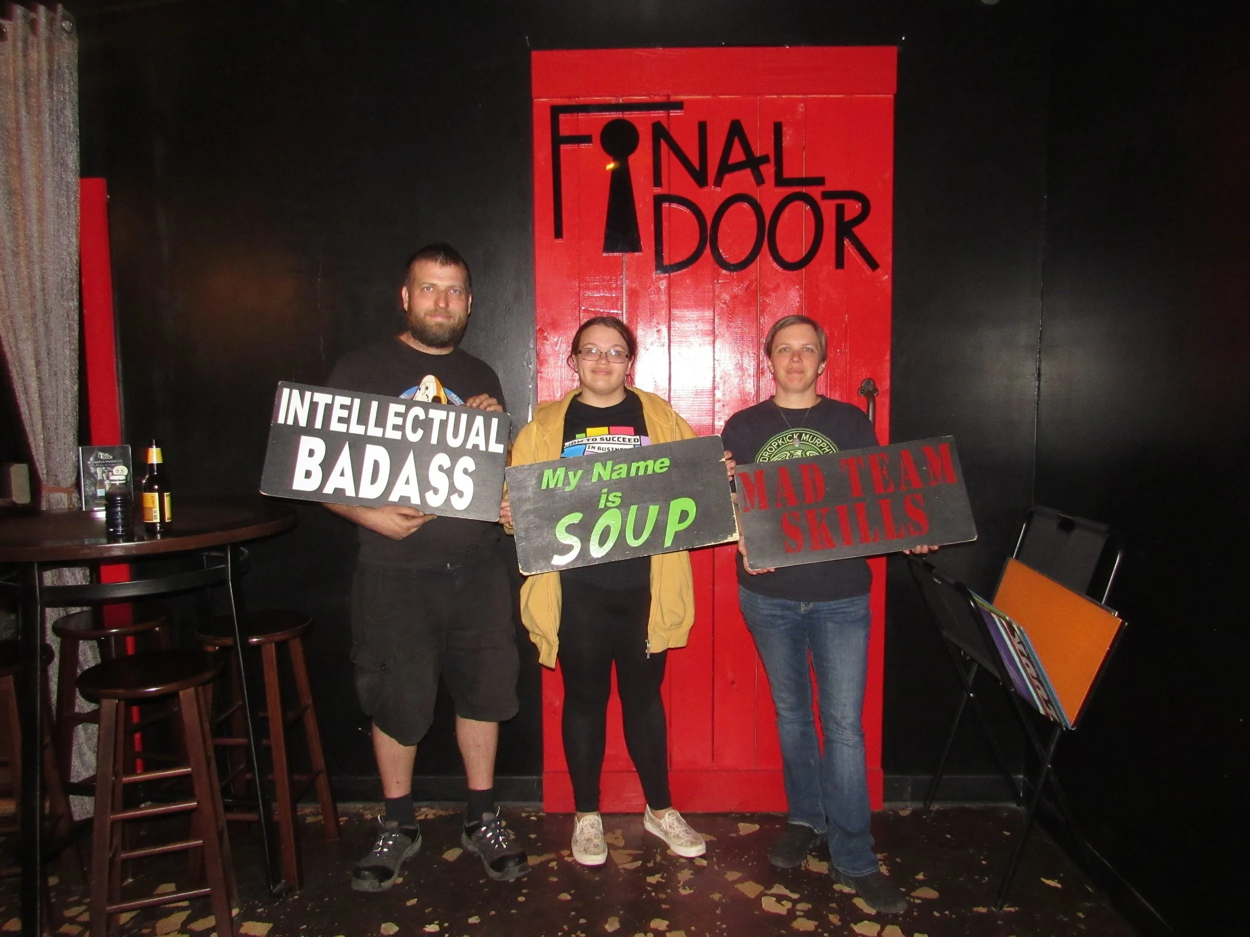 the-final-door-escape-room-columbia-sc-team-photos-04-11-23 (4).JPG