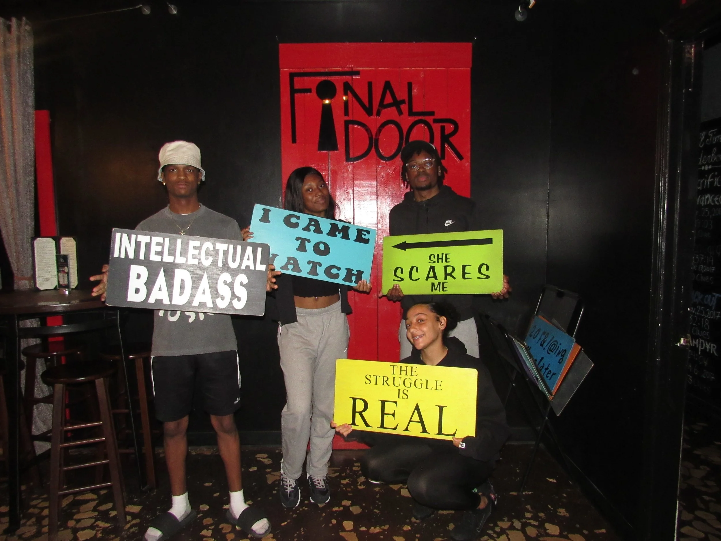 the-final-door-escape-room-columbia-sc-team-photos-04-11-23 (5).JPG