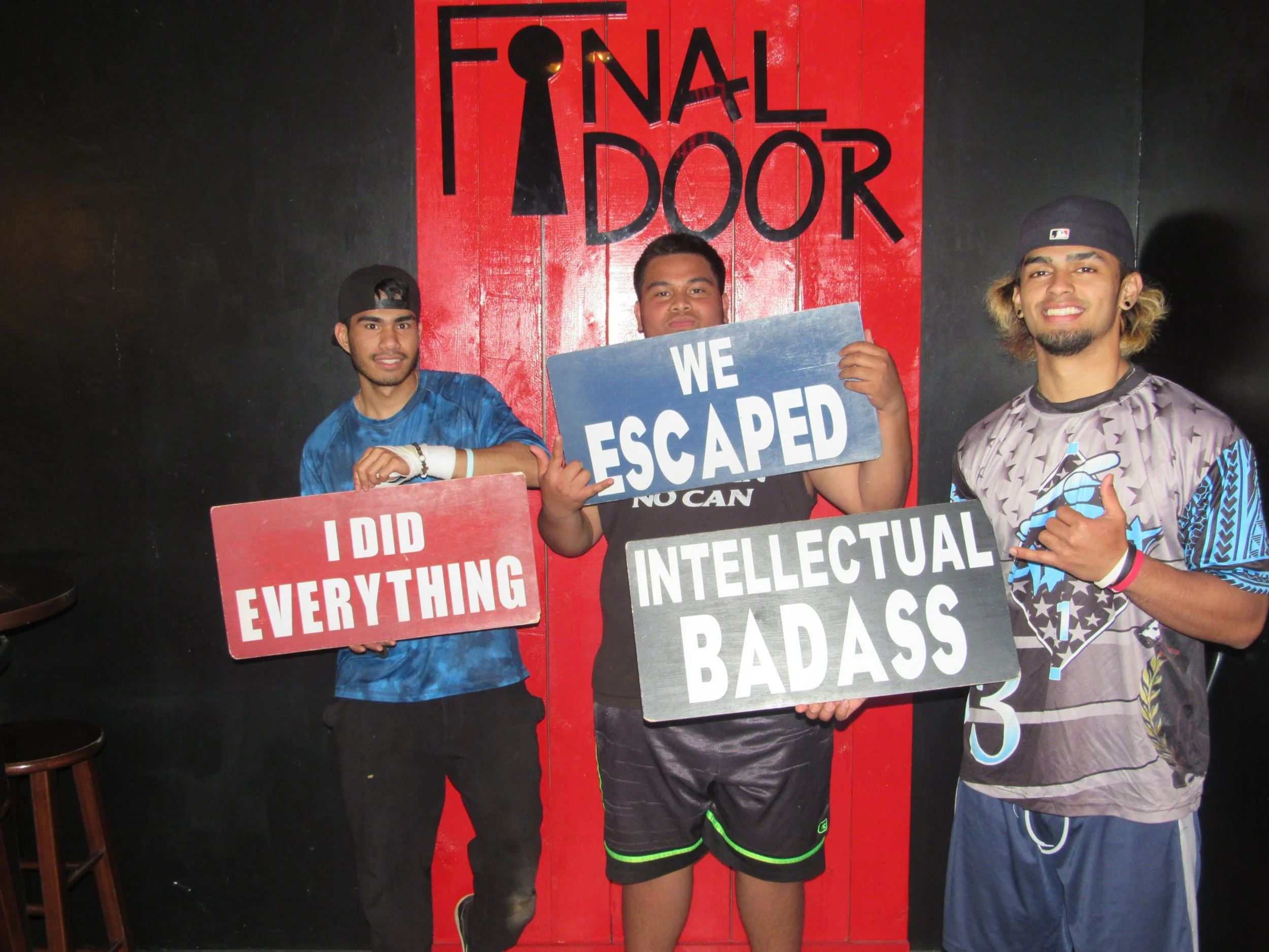 the-final-door-escape-room-columbia-sc-team-photos-04-12-23 (4).JPG