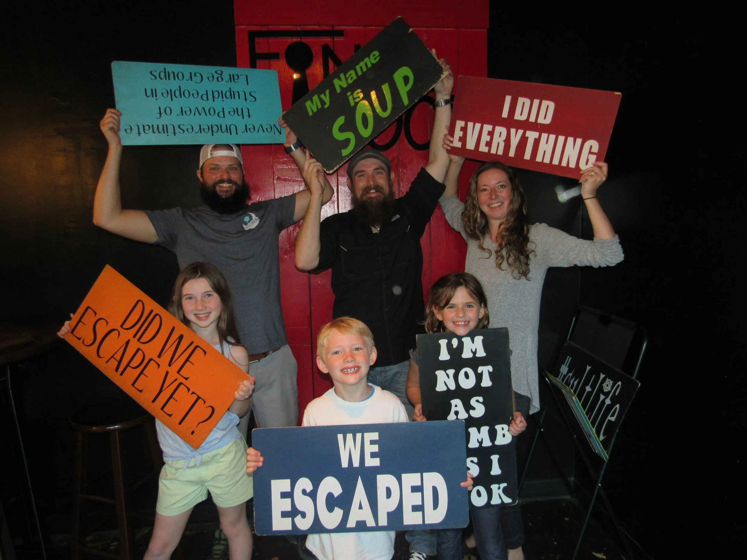 the-final-door-escape-room-columbia-sc-team-photos-04-12-23 (14).JPG