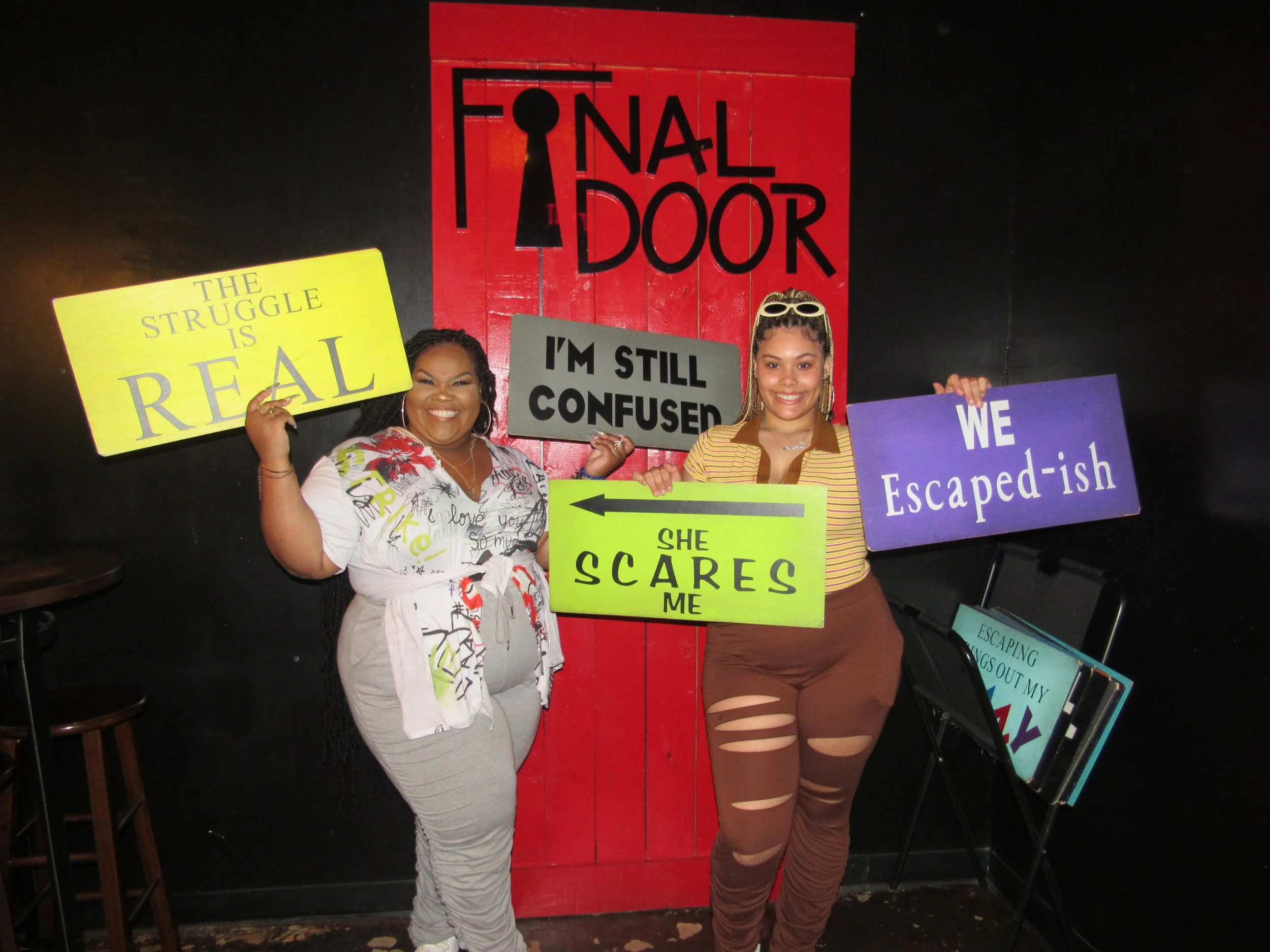 the-final-door-escape-room-columbia-sc-team-photos-04-12-23 (20).JPG