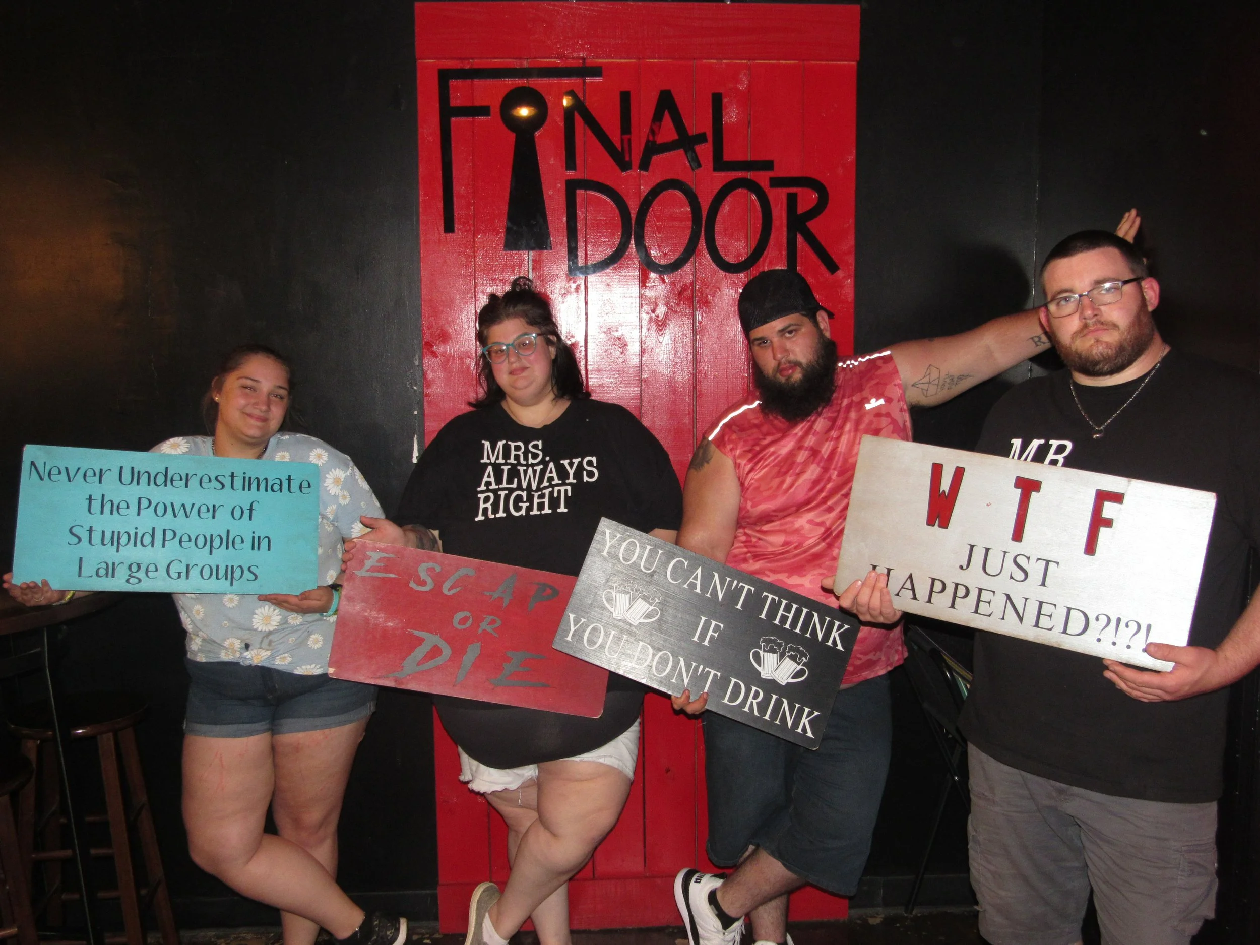 the-final-door-escape-room-columbia-sc-team-photos-04-13-23 (10).JPG