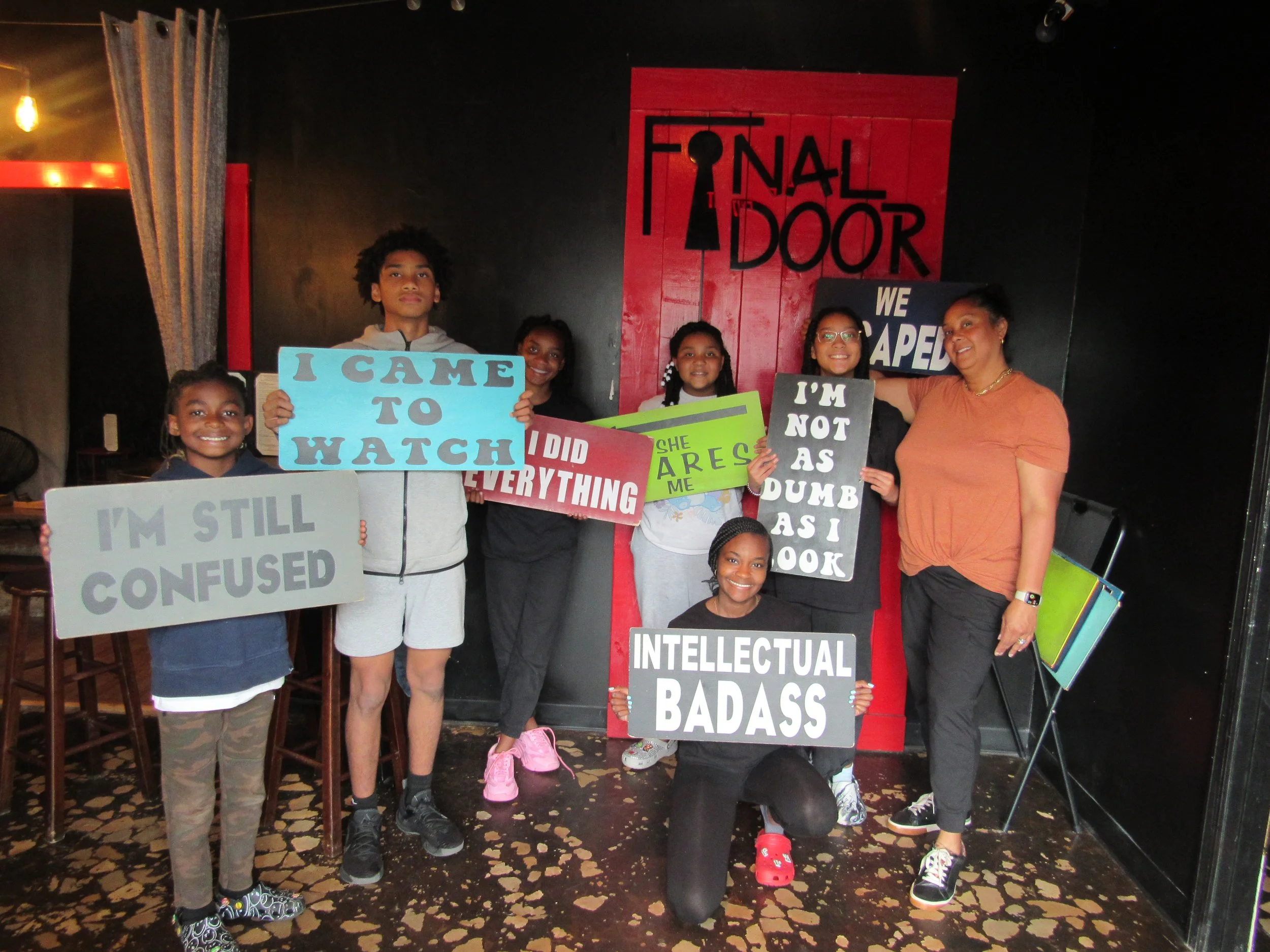 the-final-door-escape-room-columbia-sc-team-photos-04-15-23 (3).JPG