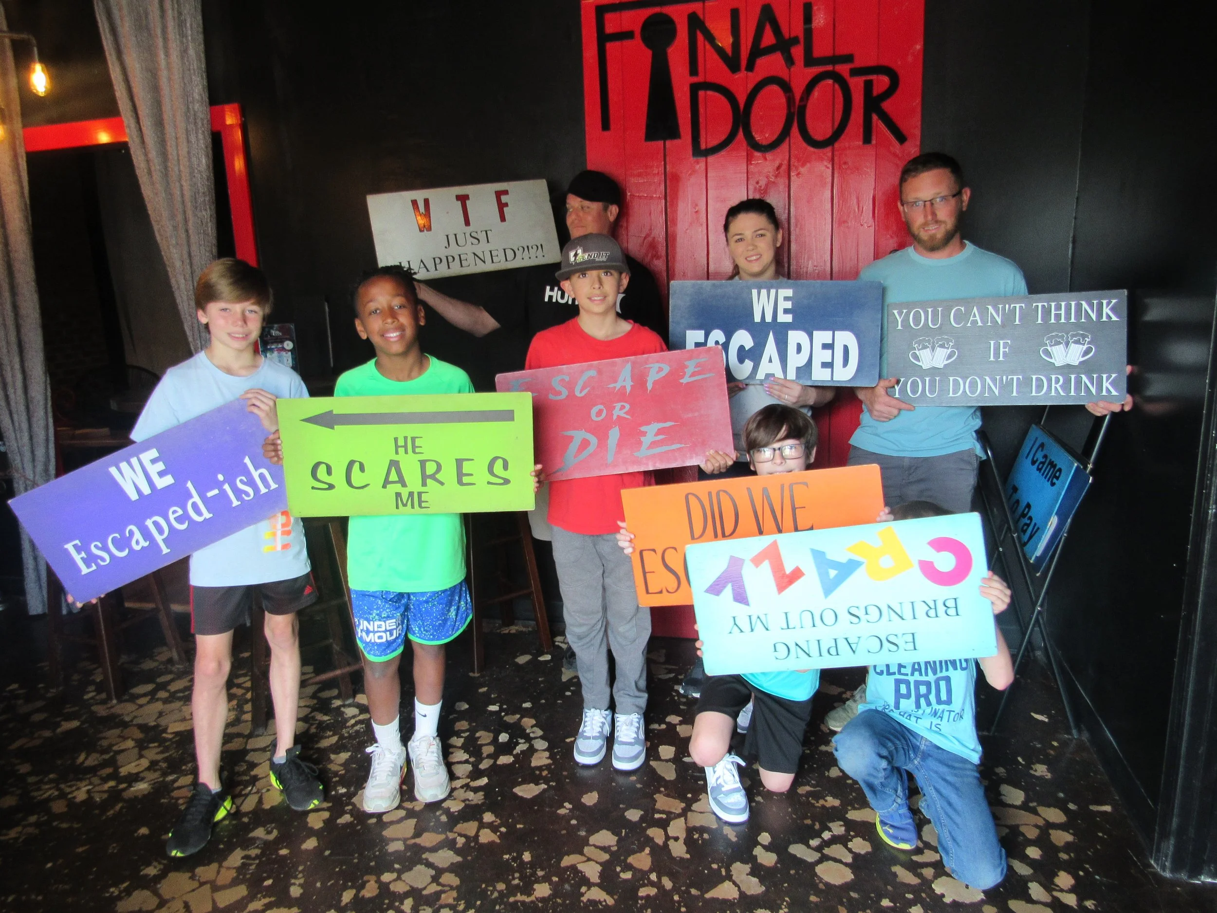 the-final-door-escape-room-columbia-sc-team-photos-04-15-23 (12).JPG