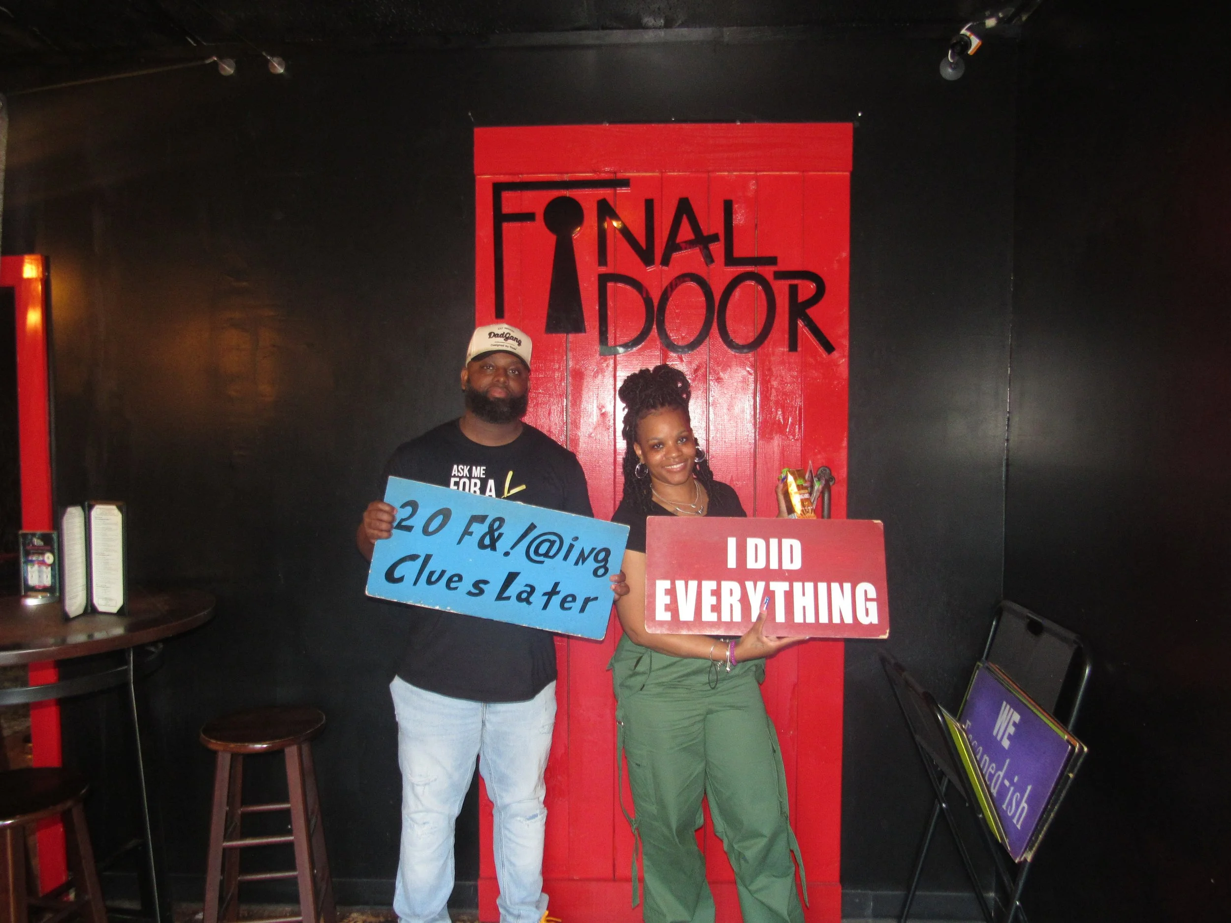 the-final-door-escape-room-columbia-sc-team-photos-04-15-23 (23).JPG