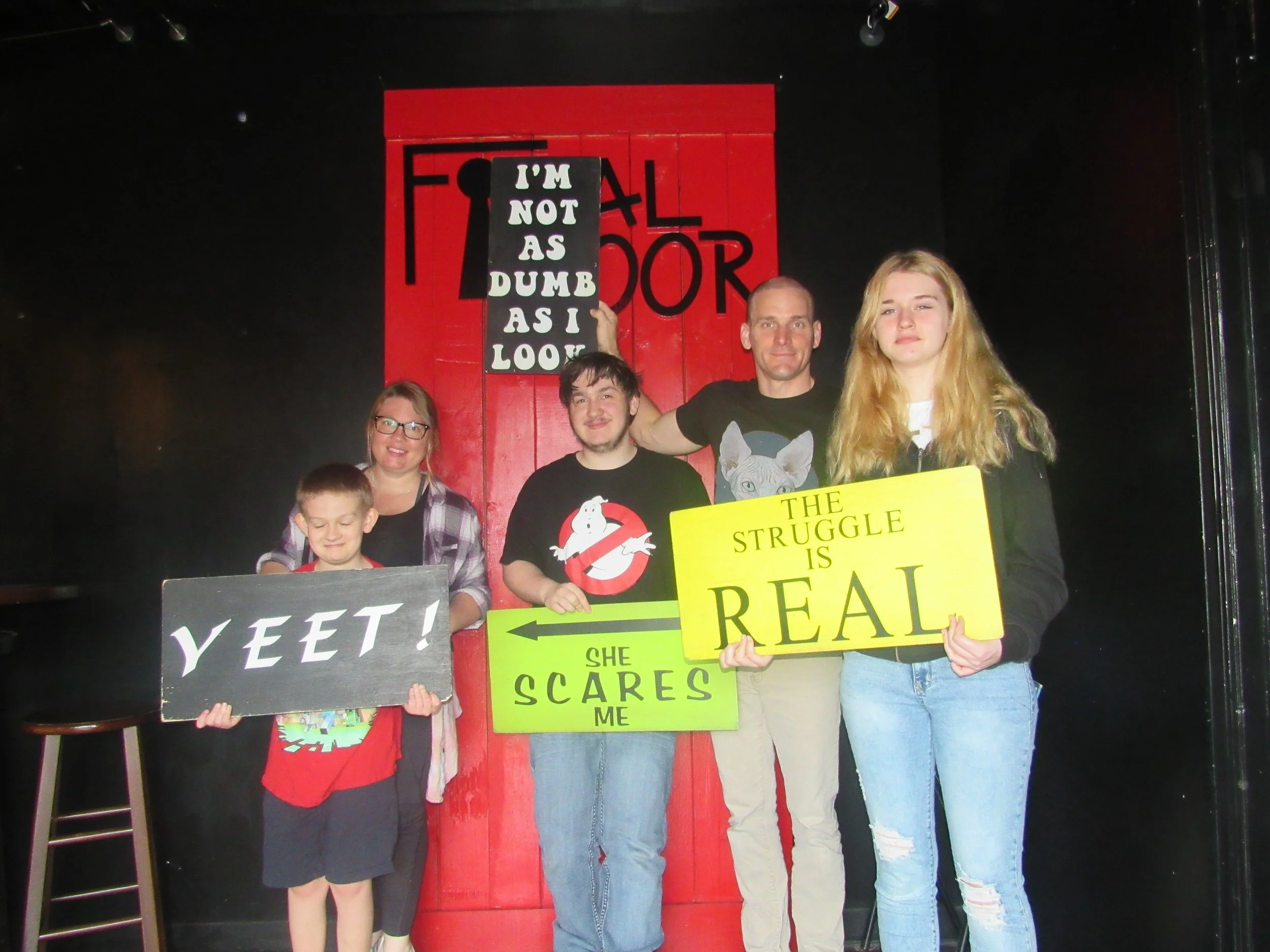 the-final-door-escape-room-columbia-sc-team-photos-04-16-23 (1).JPG