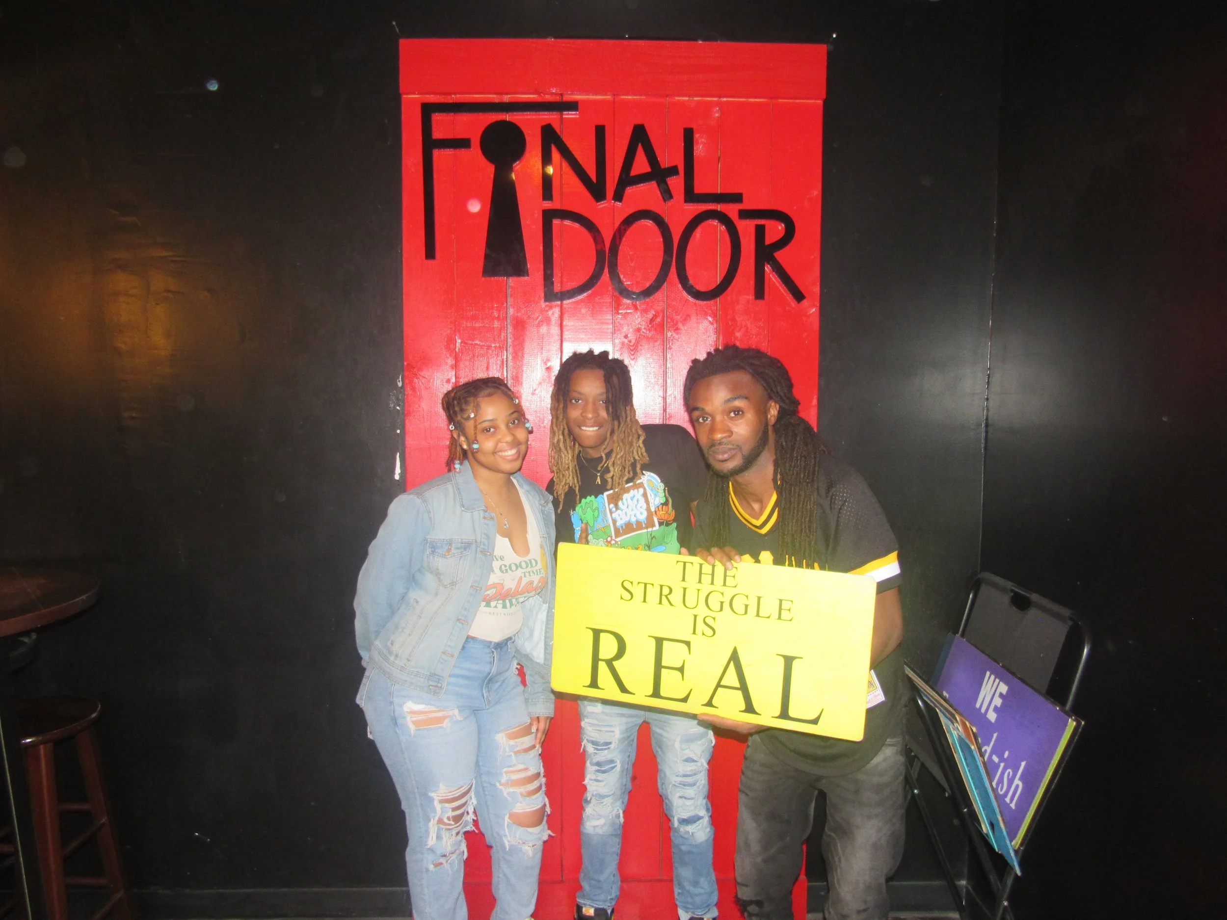 the-final-door-escape-room-columbia-sc-team-photos-04-16-23 (6).JPG