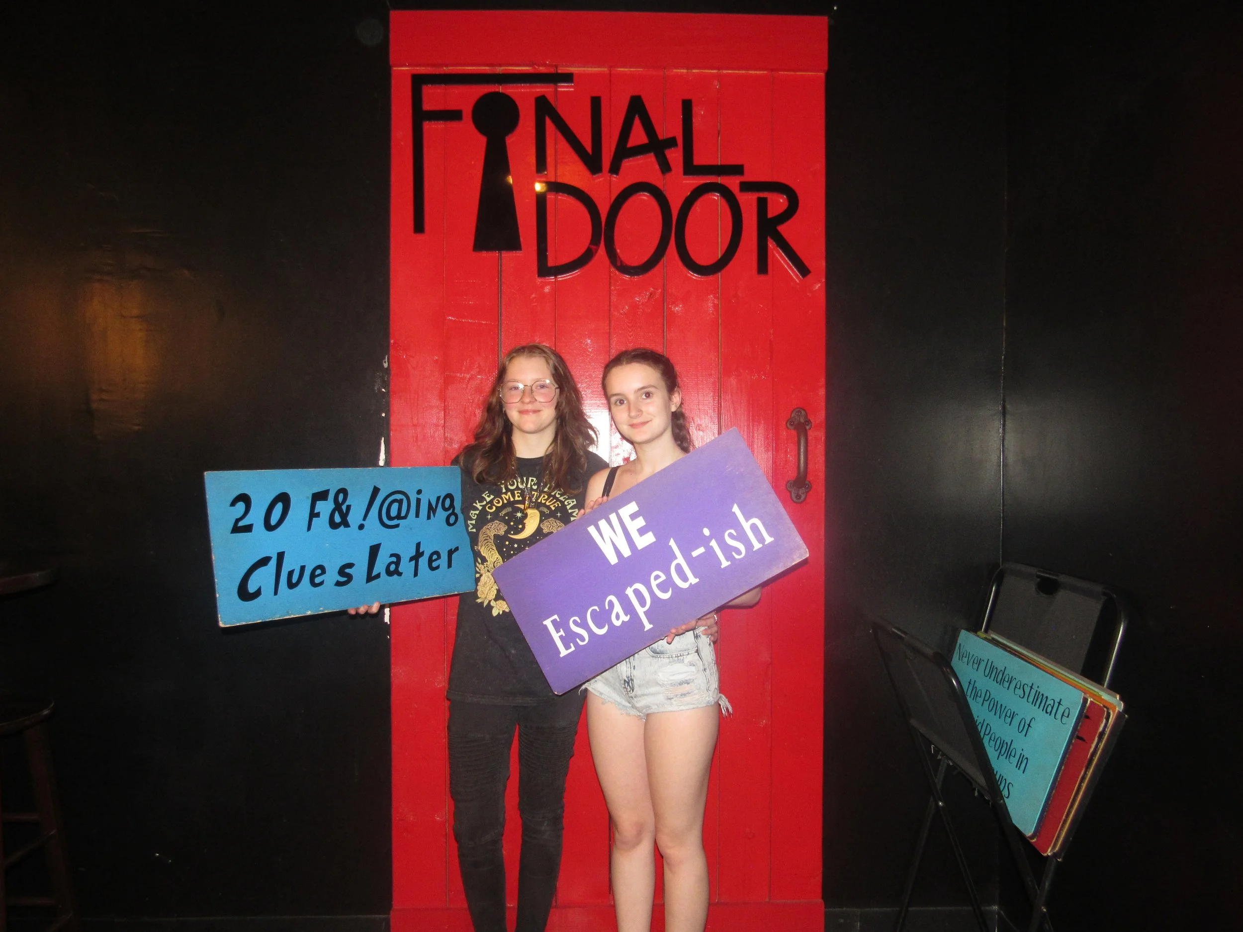 the-final-door-escape-room-columbia-sc-team-photos-04-17-23 (2).JPG