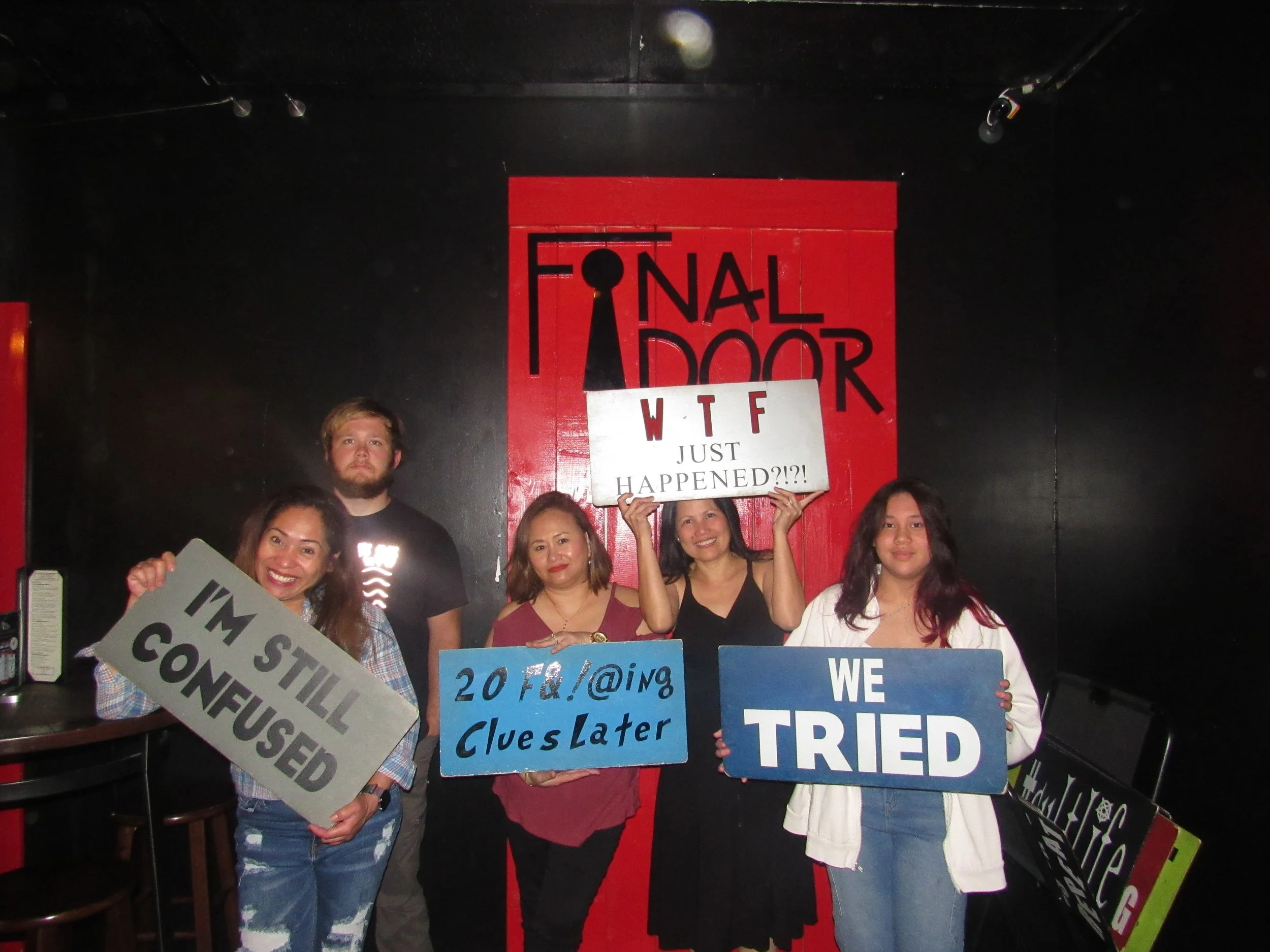 the-final-door-escape-room-columbia-sc-team-photos-04-22-23 (28).JPG