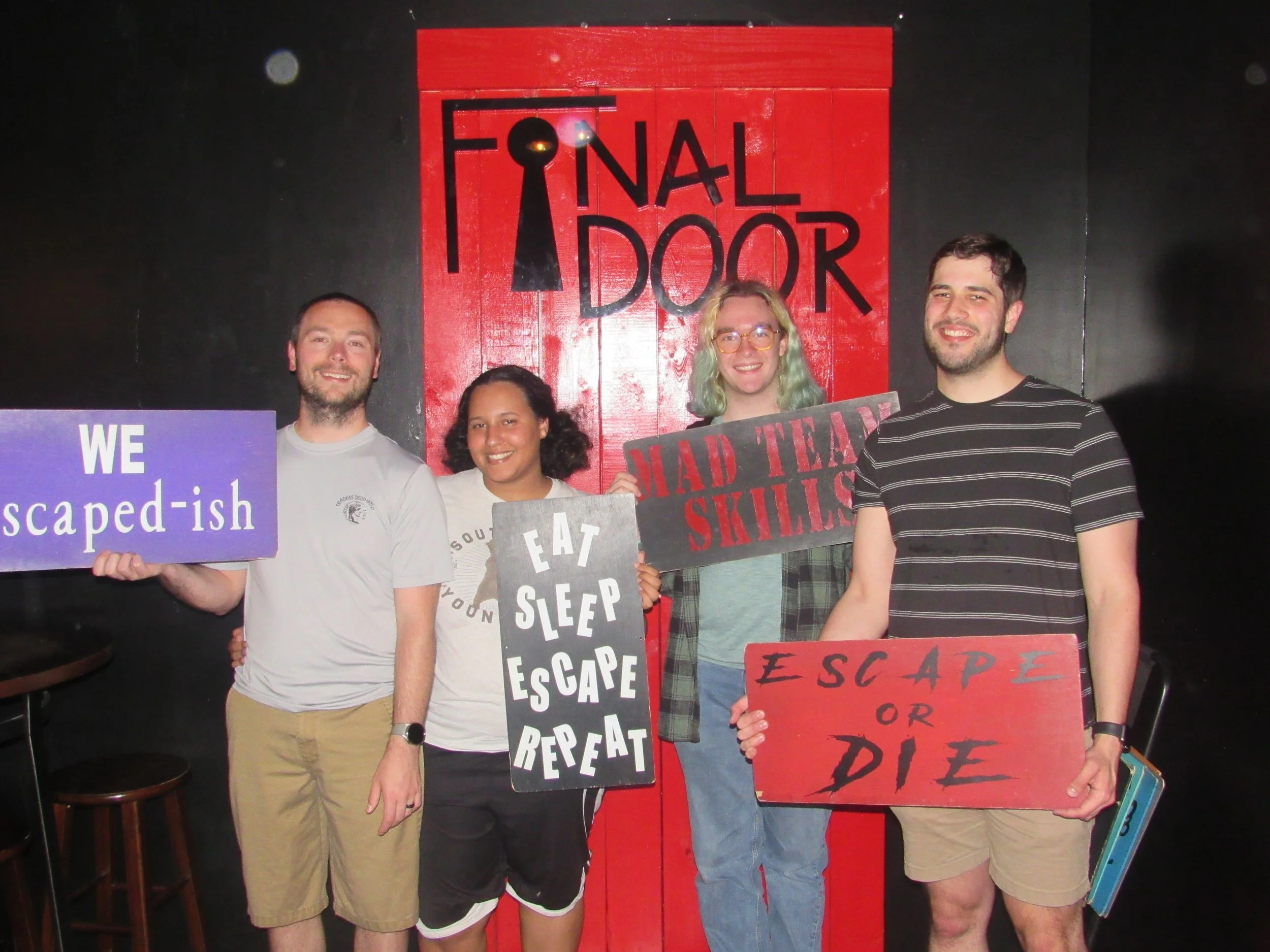 the-final-door-escape-room-columbia-sc-team-photos-04-24-23 (4).JPG