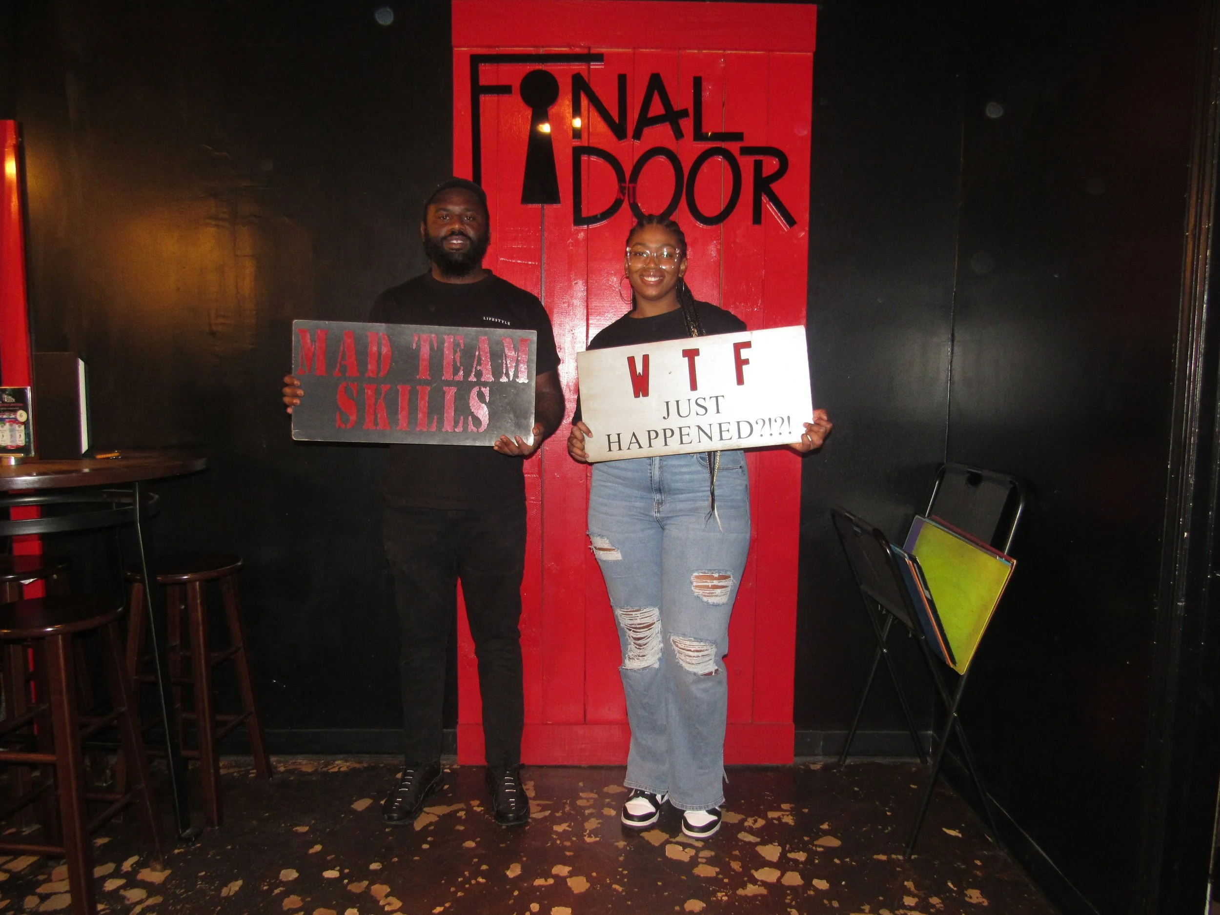 the-final-door-escape-room-columbia-sc-team-photos-04-27-23 (6).JPG