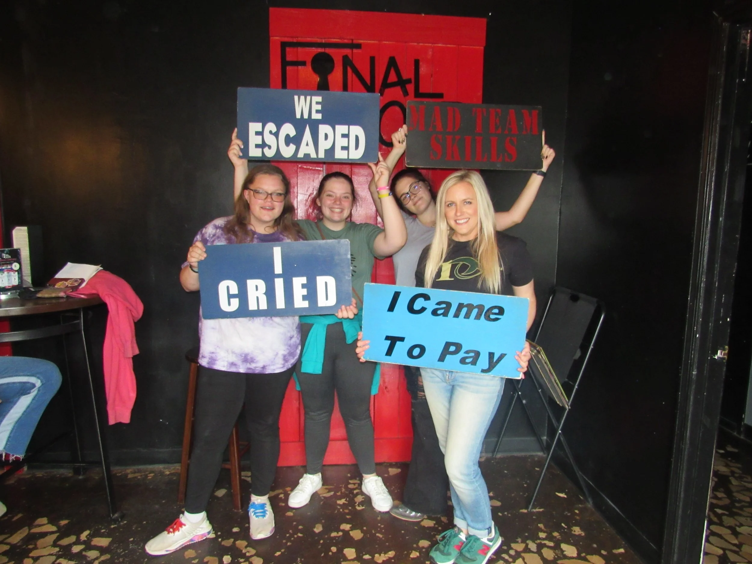 the-final-door-escape-room-columbia-sc-team-photos-04-27-23 (10).JPG