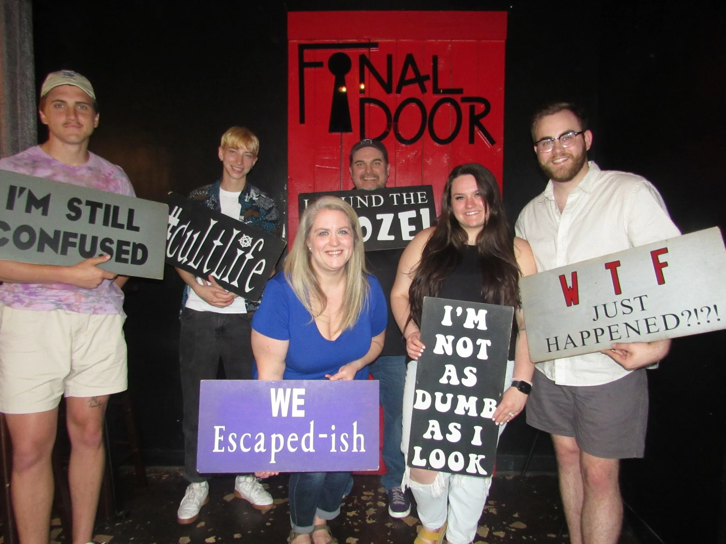 the-final-door-escape-room-columbia-sc-team-photos-04-29-23 (13).JPG