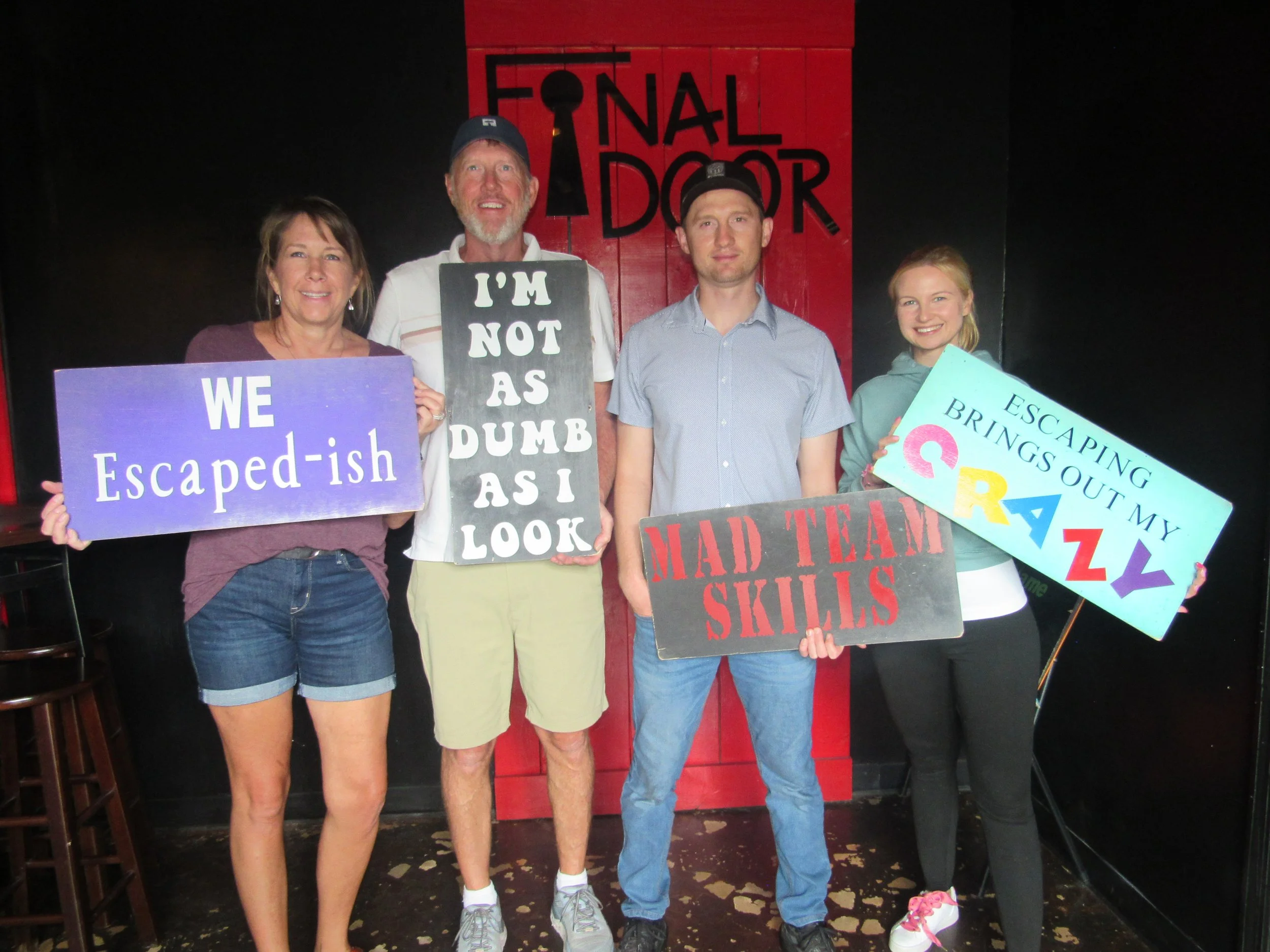 the-final-door-escape-room-columbia-sc-team-photos-04-30-23 (2).JPG