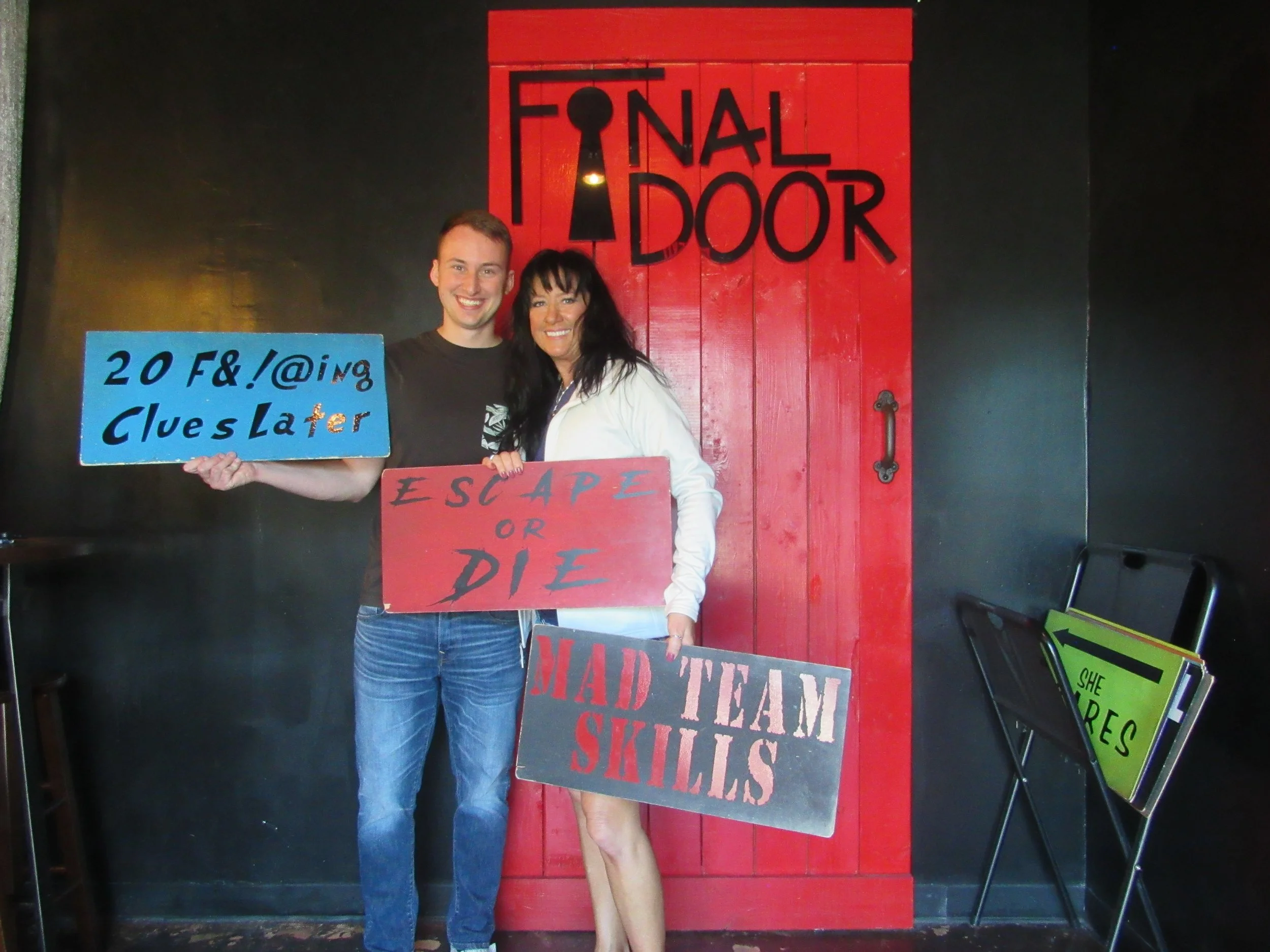 the-final-door-escape-room-columbia-sc-team-photos-05-01-23 (3).JPG
