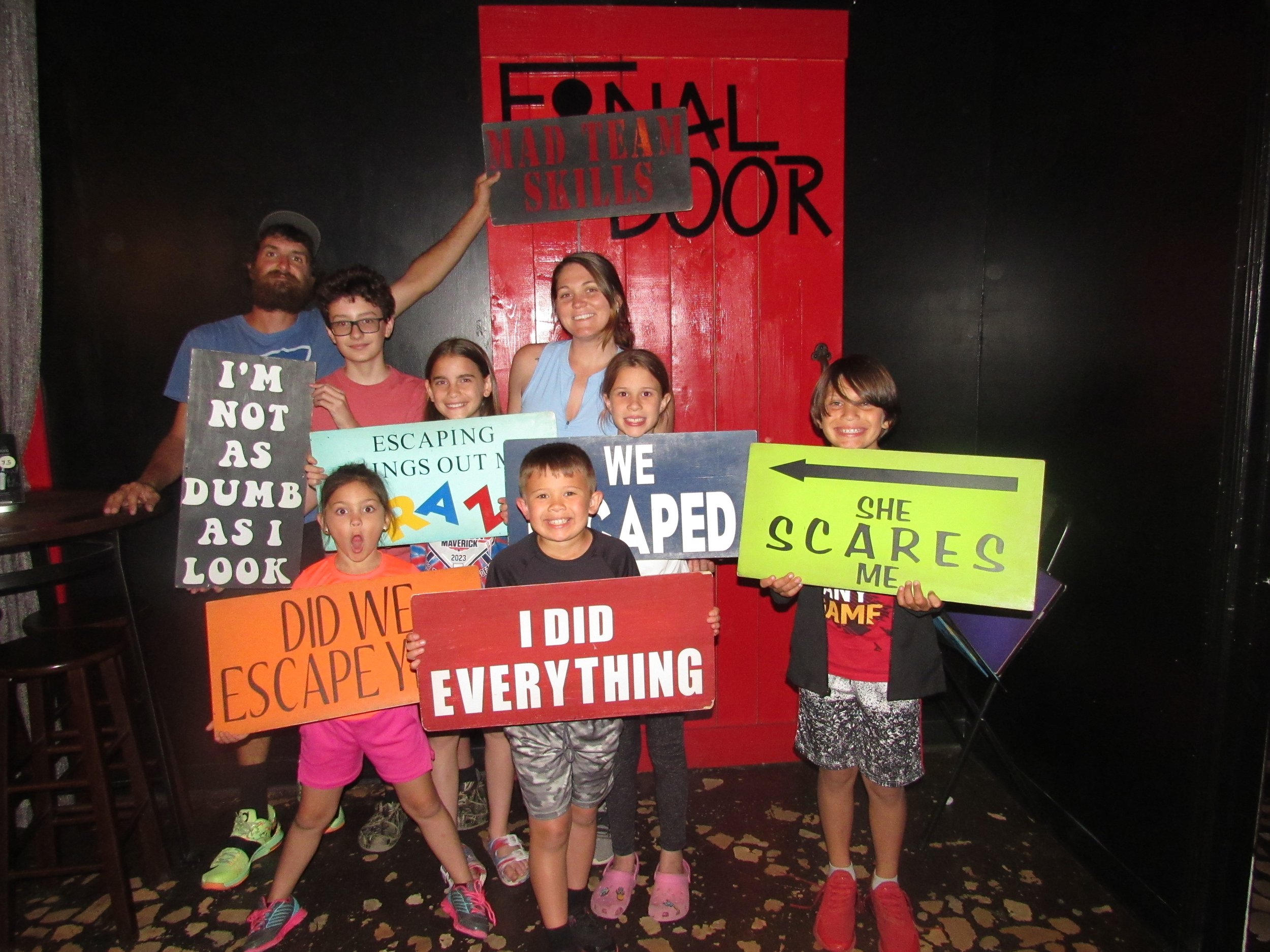the-final-door-escape-room-columbia-sc-team-photos-05-12-23 (2).JPG