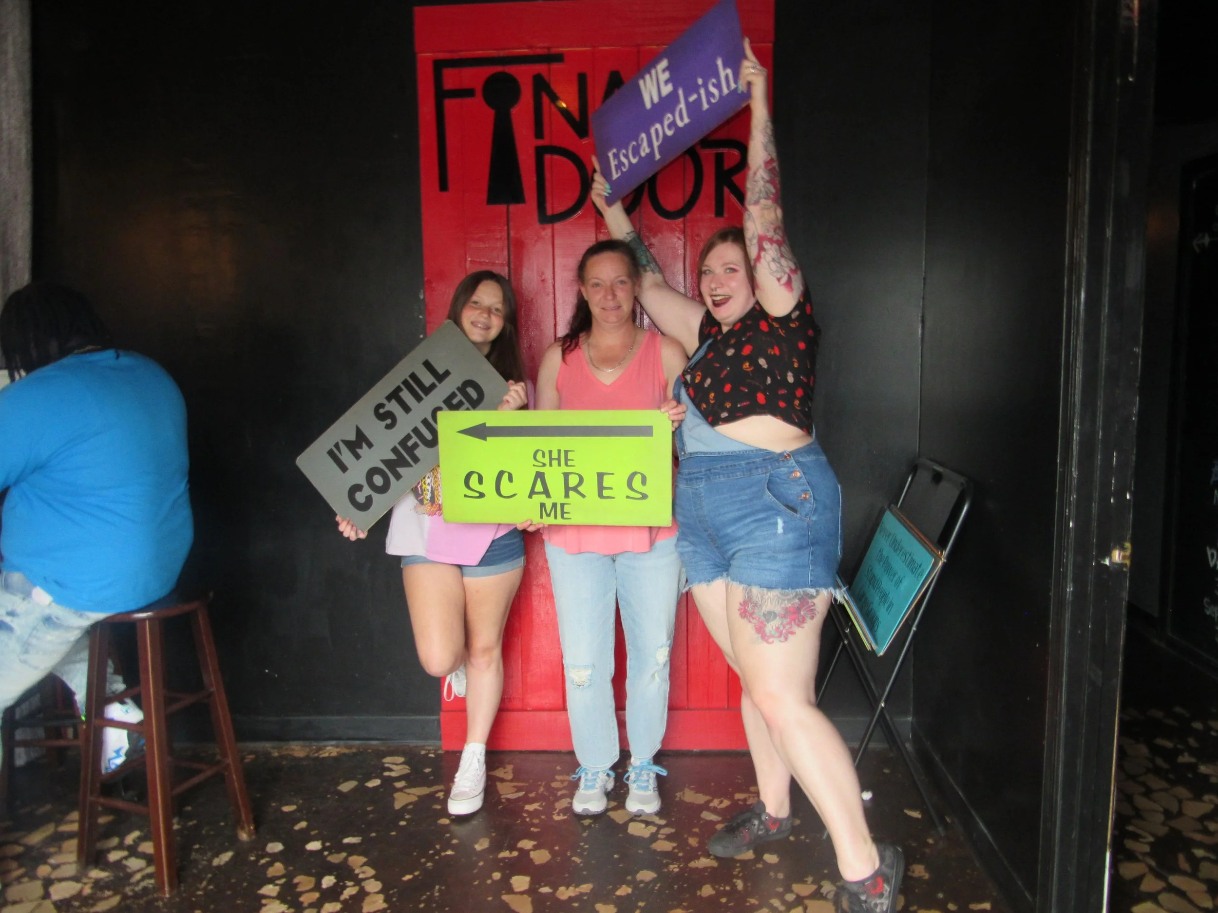 the-final-door-escape-room-columbia-sc-team-photos-05-13-23 (4).JPG