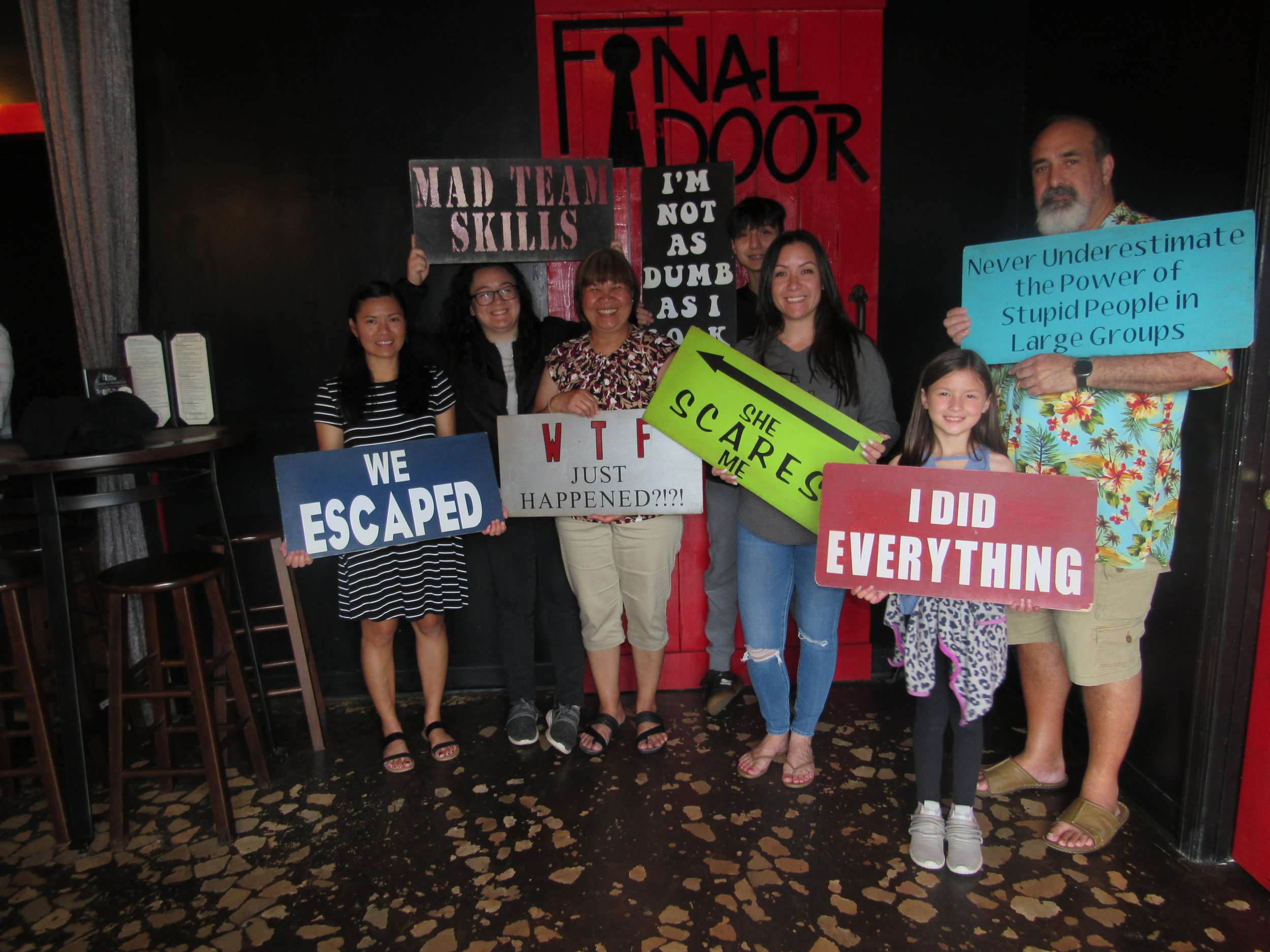 the-final-door-escape-room-columbia-sc-team-photos-05-13-23 (5).JPG