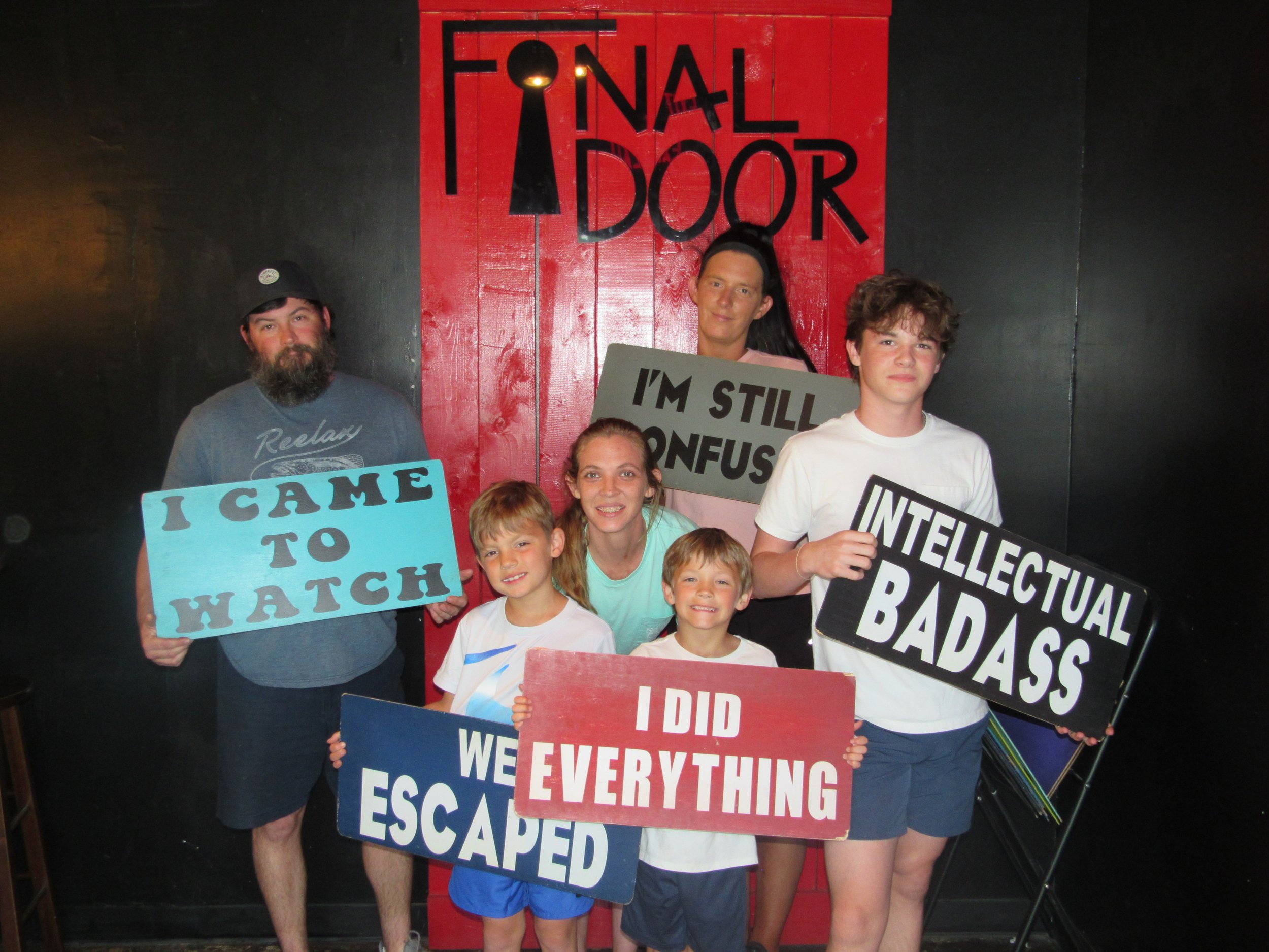 the-final-door-escape-room-columbia-sc-team-photos-05-14-23 (3).JPG
