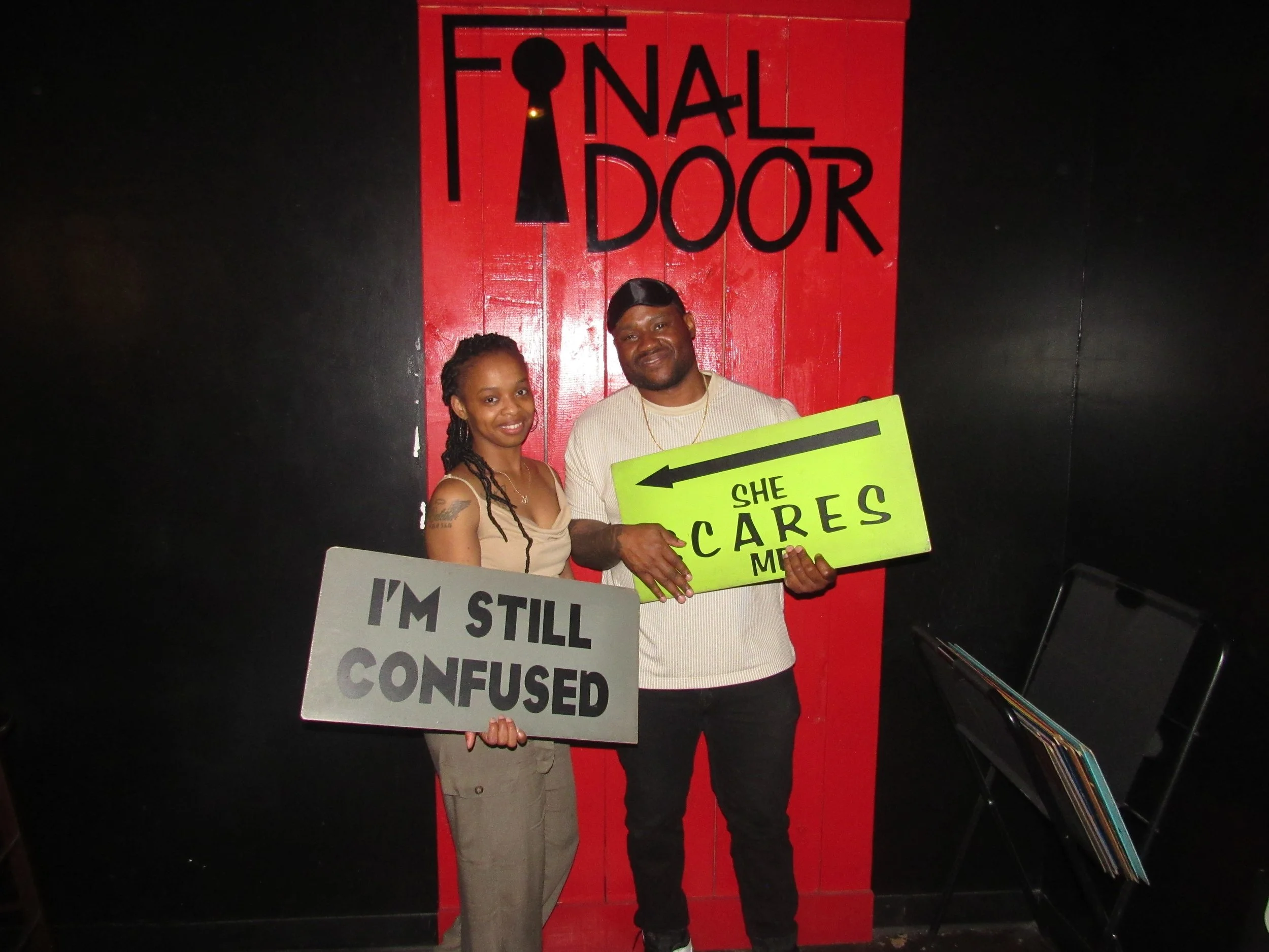 the-final-door-escape-room-columbia-sc-team-photos-05-15-23 (5).JPG