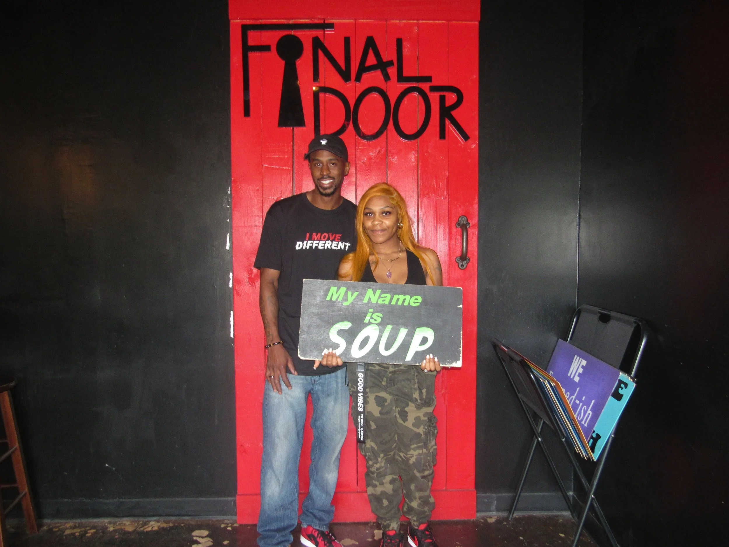 the-final-door-escape-room-columbia-sc-team-photos-05-16-23 (4).JPG