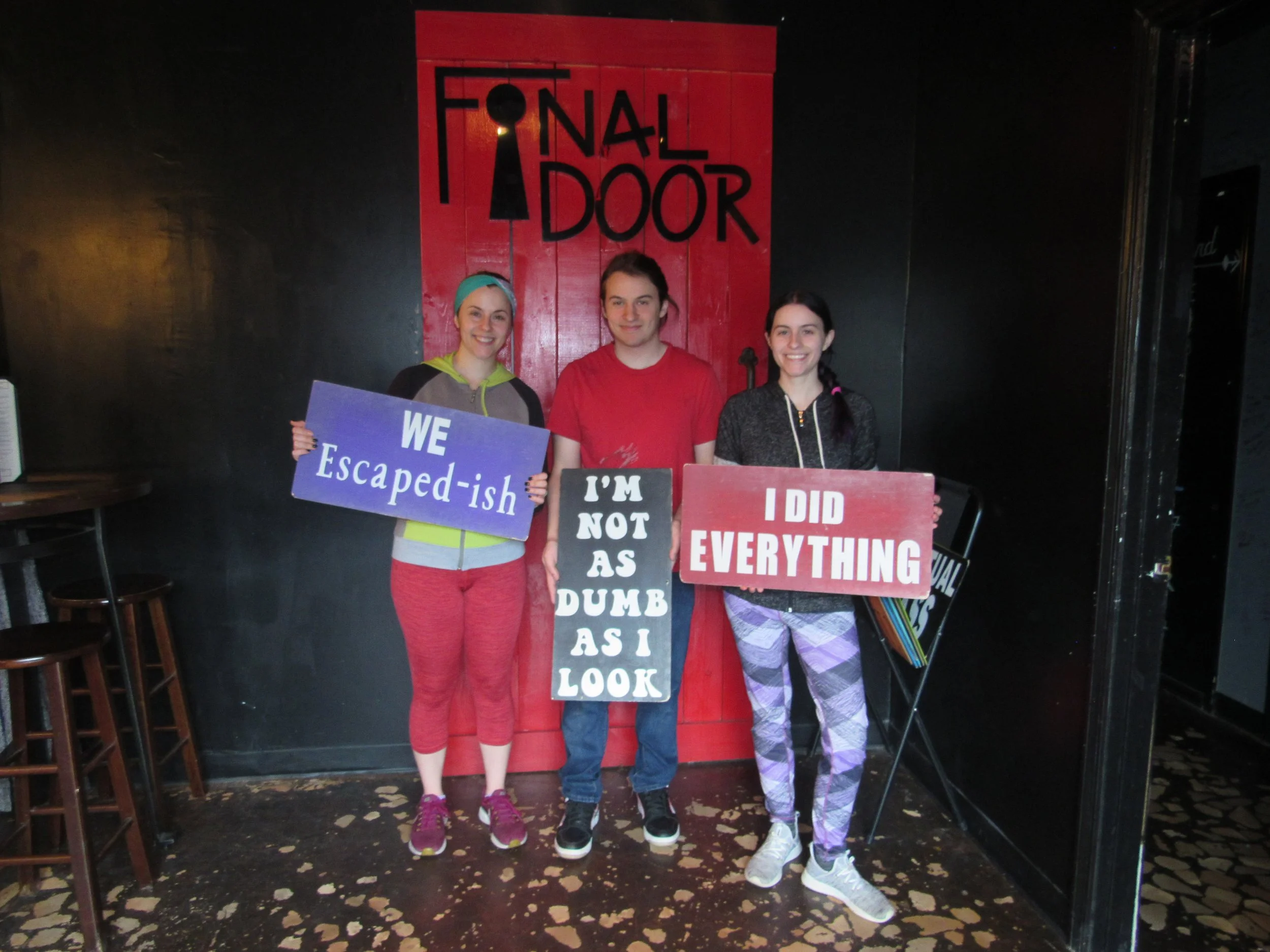 the-final-door-escape-room-columbia-sc-team-photos-05-20-23 (4).JPG