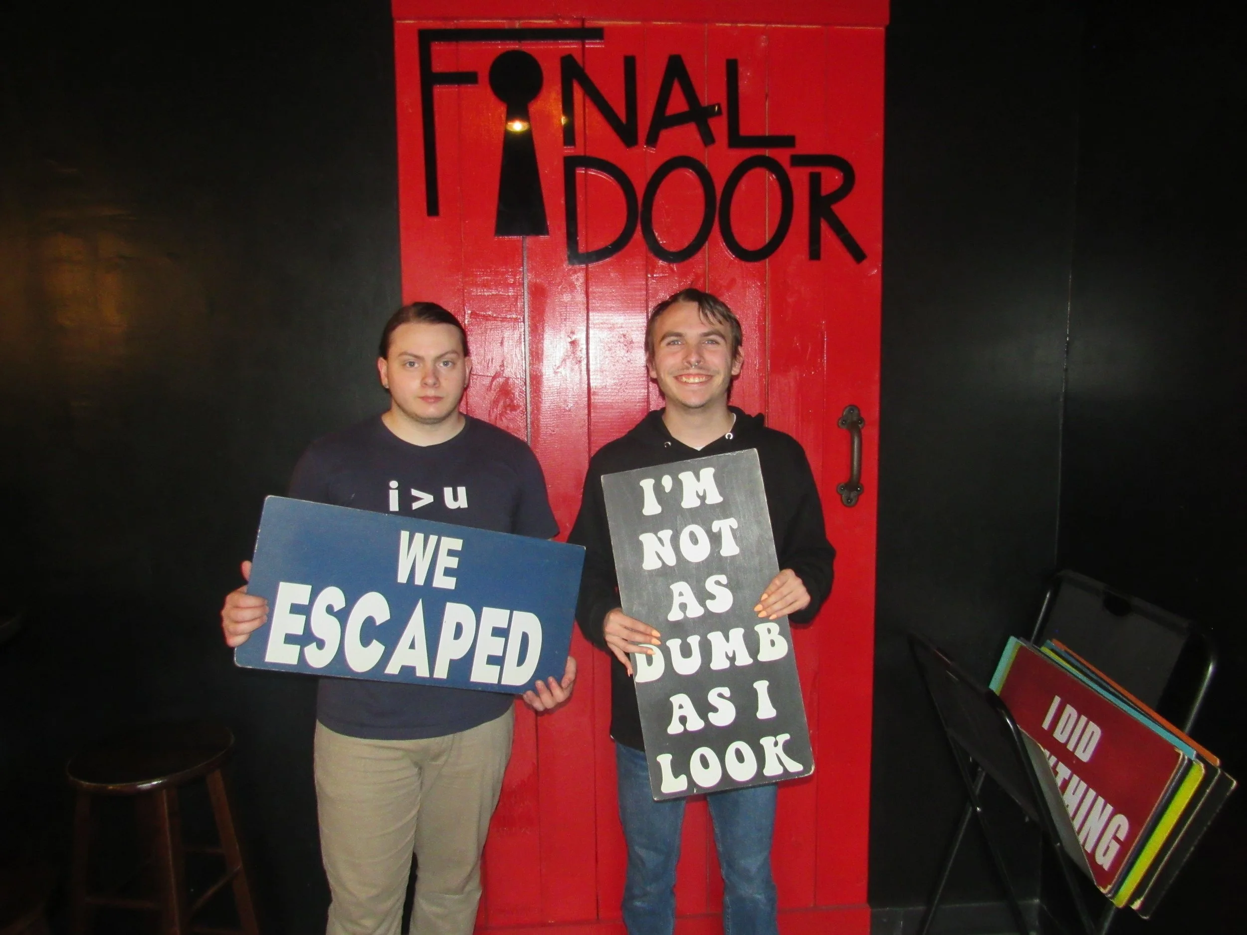 the-final-door-escape-room-columbia-sc-team-photos-05-21-23 (3).JPG
