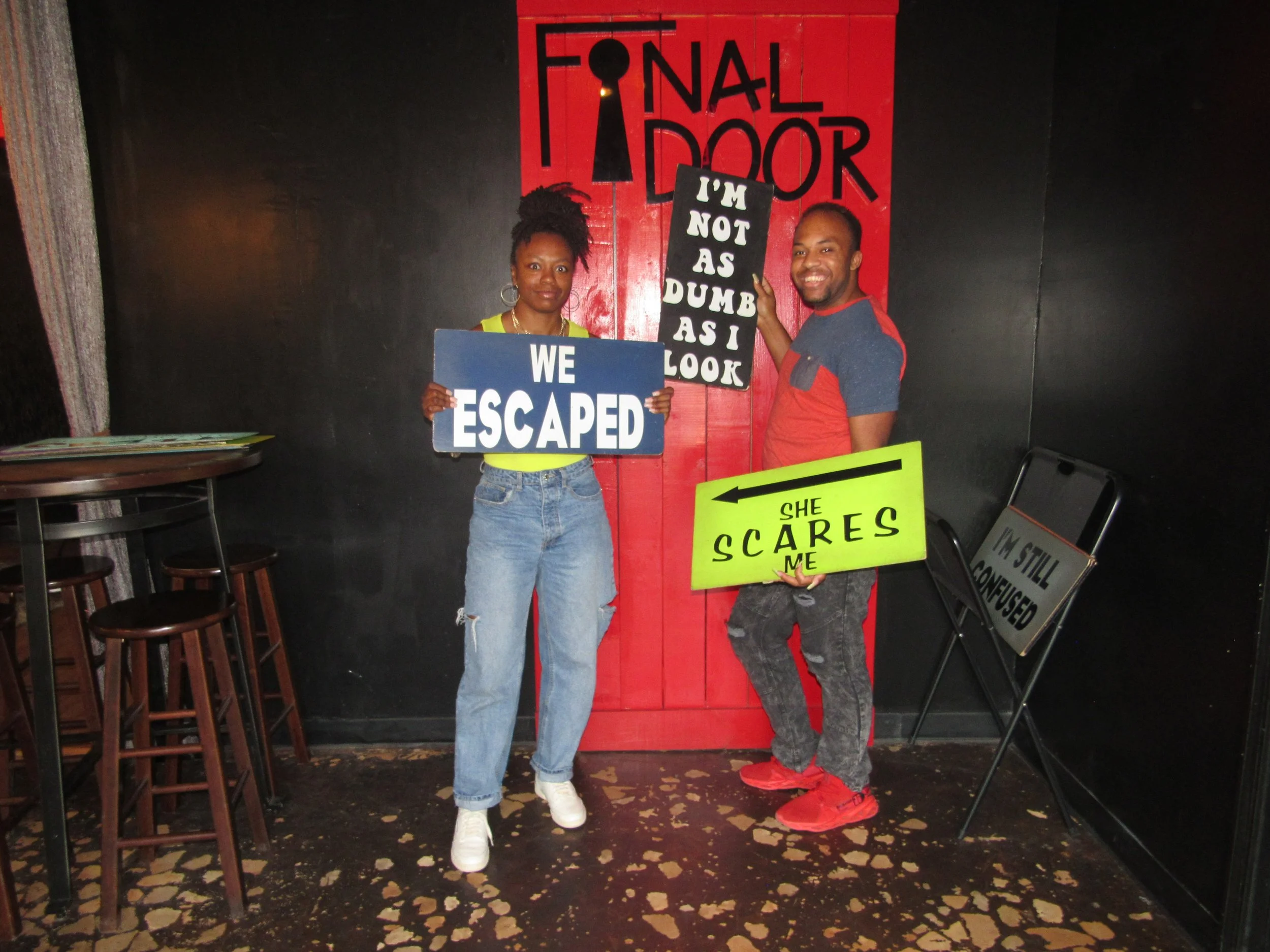 the-final-door-escape-room-columbia-sc-team-photos-05-25-23 (5).JPG