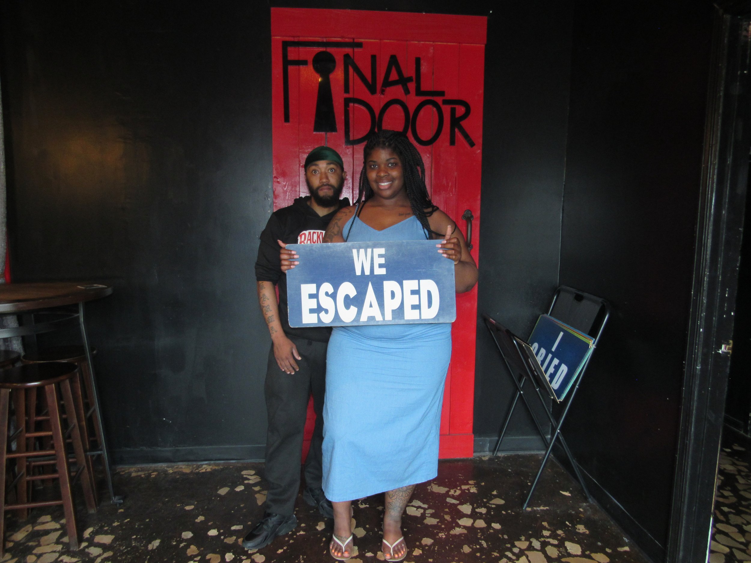the-final-door-escape-room-columbia-sc-team-photos-05-26-23 (3).JPG