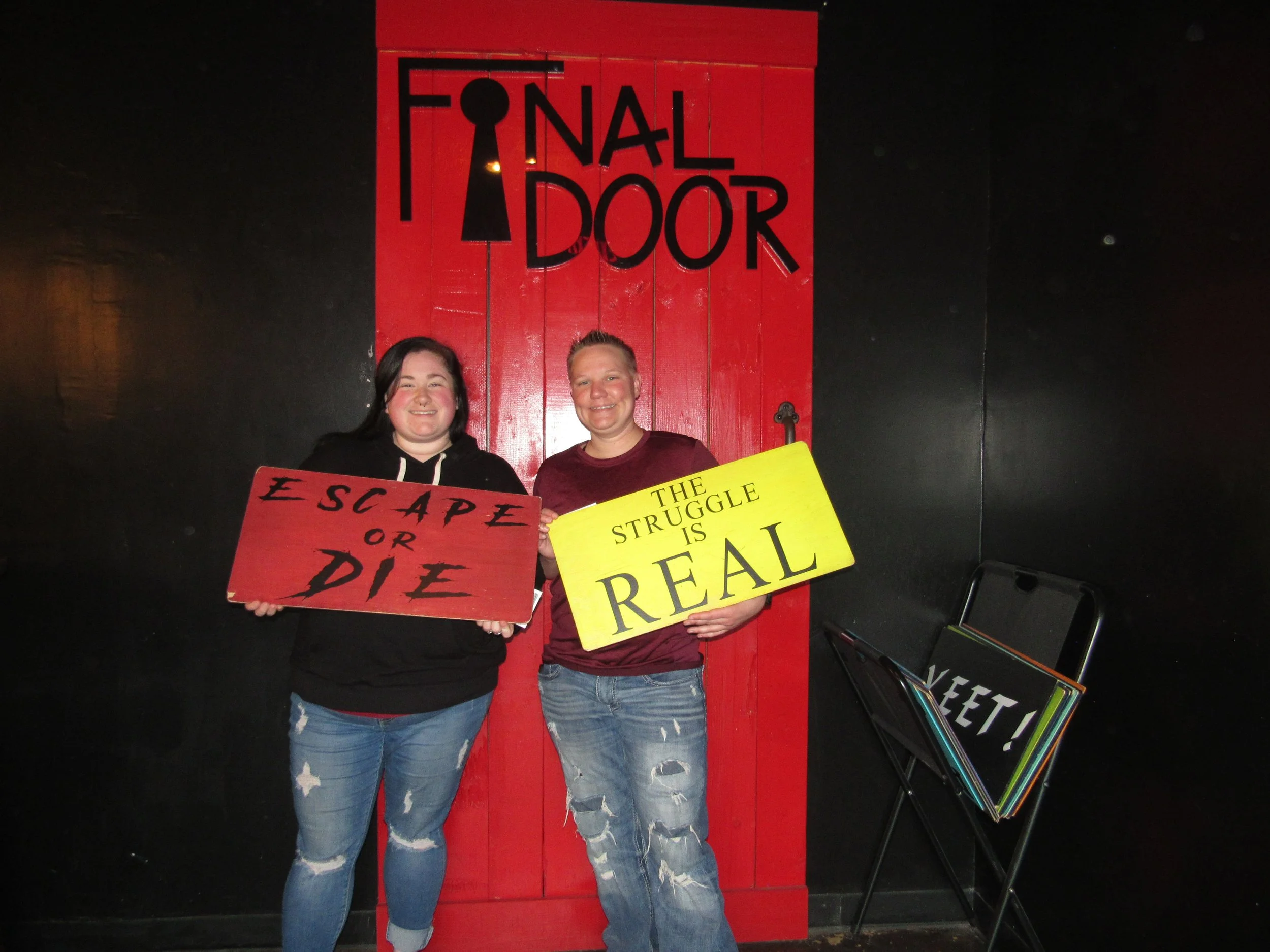 the-final-door-escape-room-columbia-sc-team-photos-05-27-23 (8).JPG