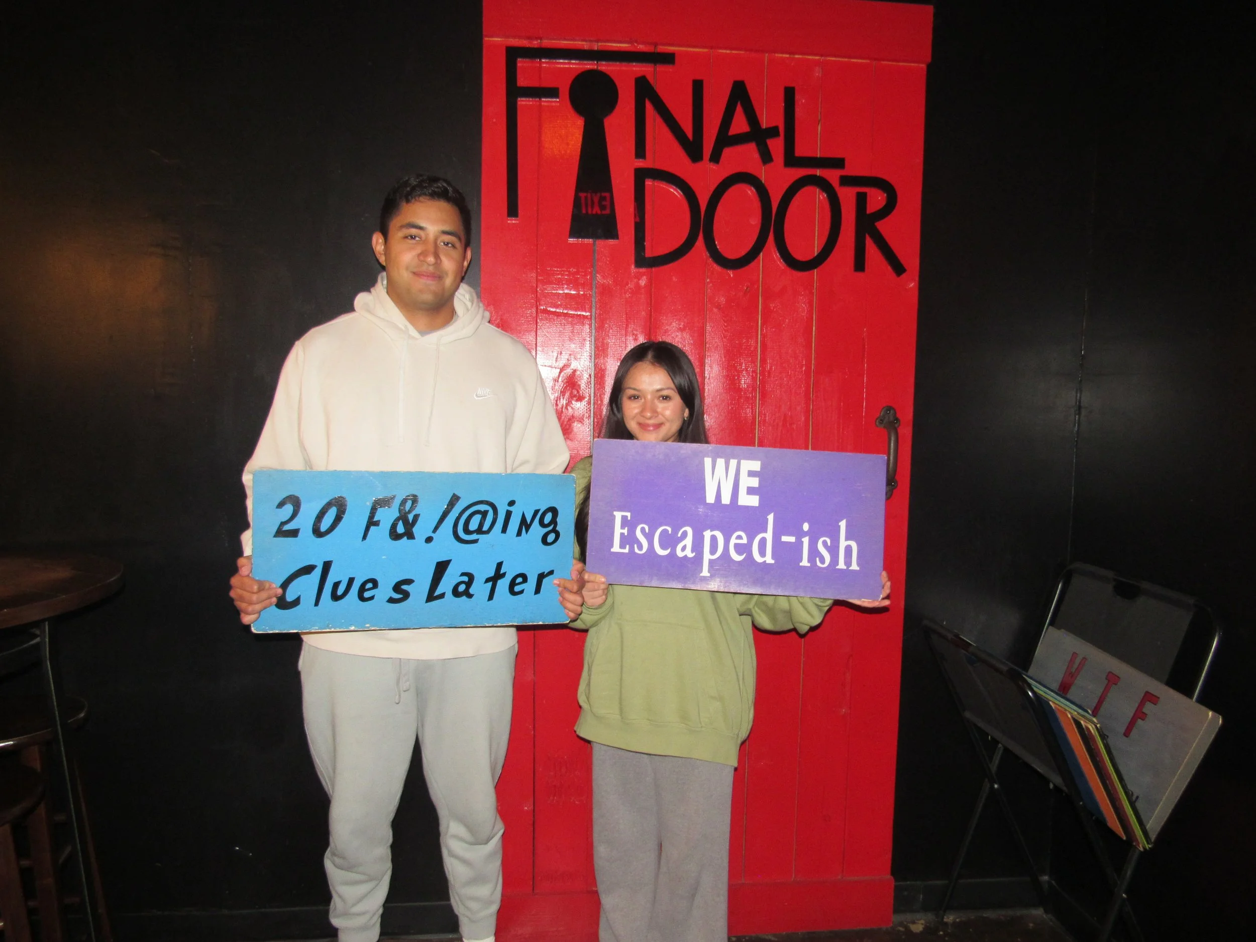 the-final-door-escape-room-columbia-sc-team-photos-05-27-23 (14).JPG