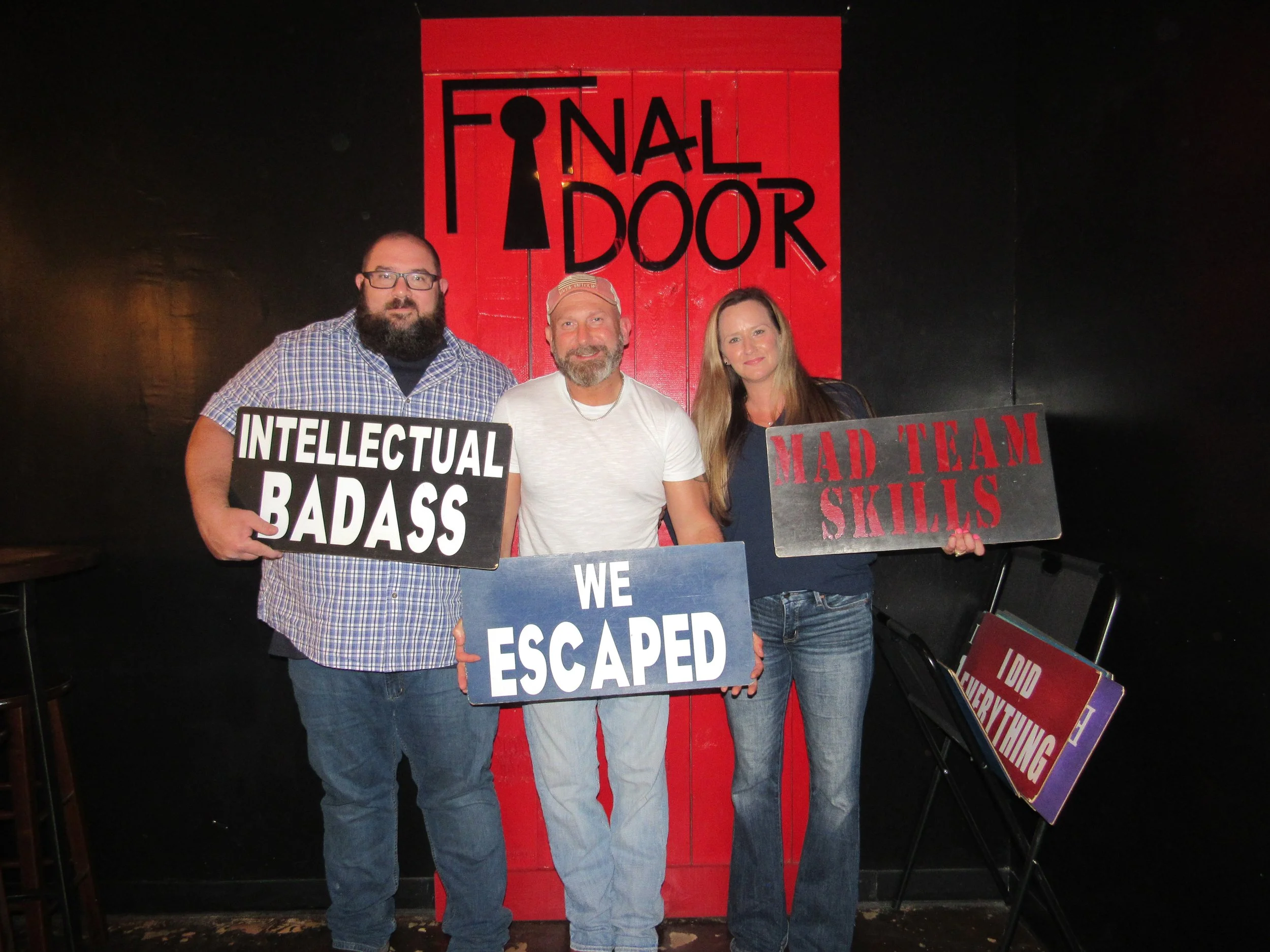 the-final-door-escape-room-columbia-sc-team-photos-05-27-23 (13).JPG