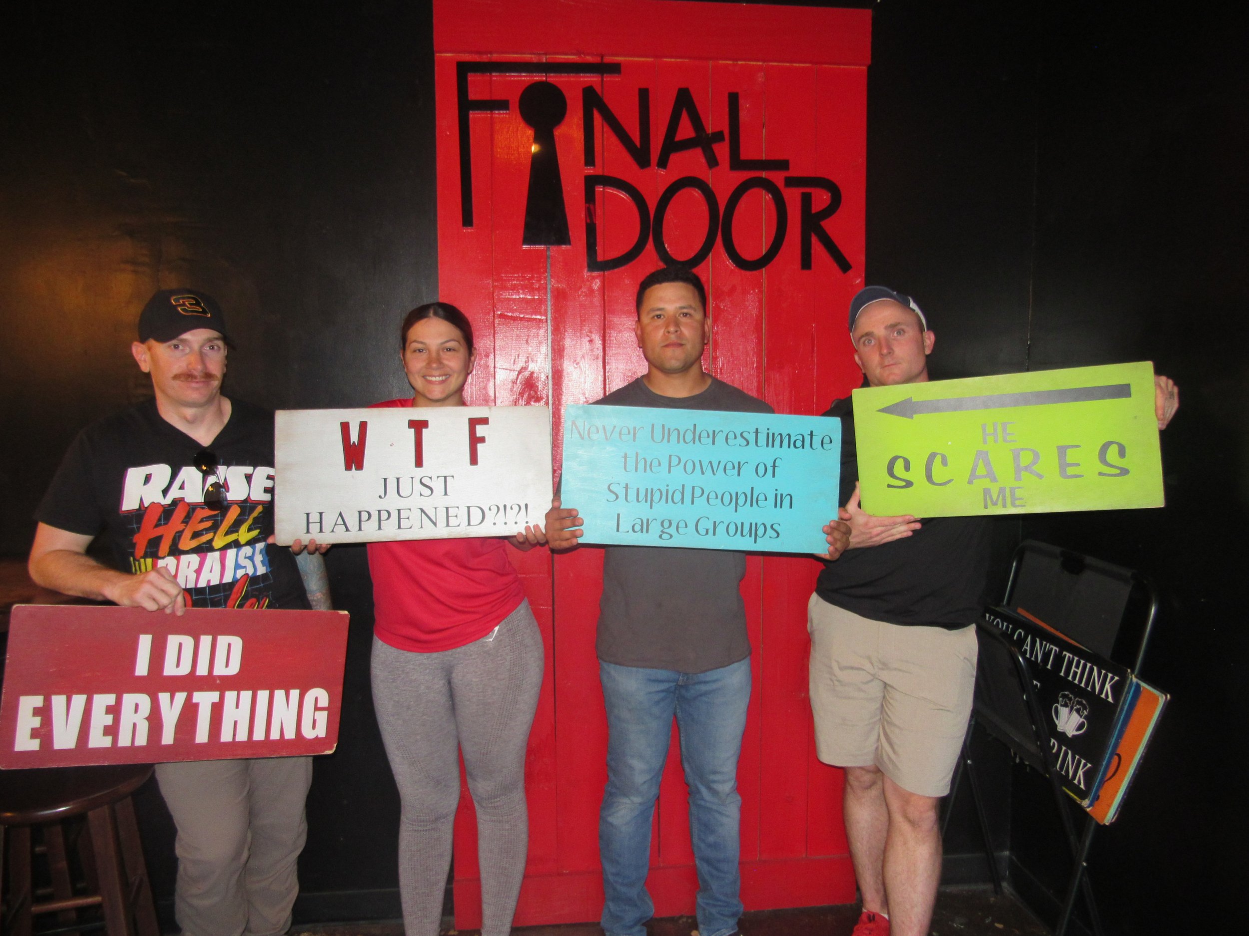 the-final-door-escape-room-columbia-sc-team-photos-05-31-23 (3).JPG