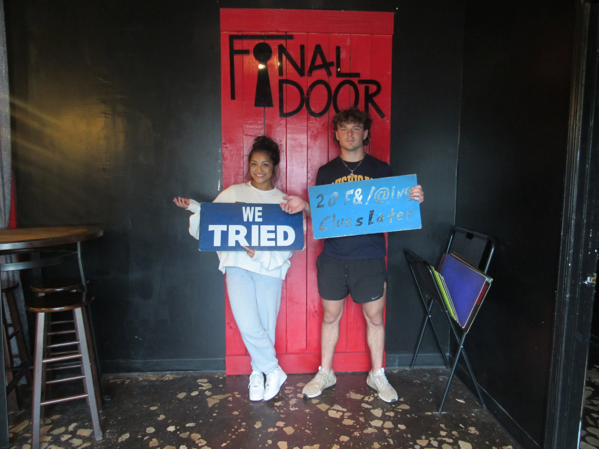 the-final-door-escape-room-columbia-sc-team-photos-06-06-23 (2).JPG