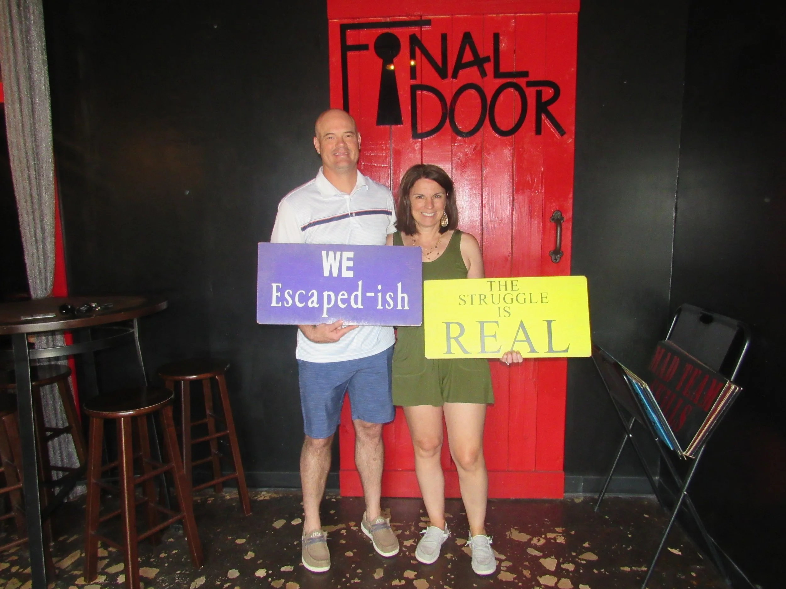 the-final-door-escape-room-columbia-sc-team-photos-06-09-23 (1).JPG