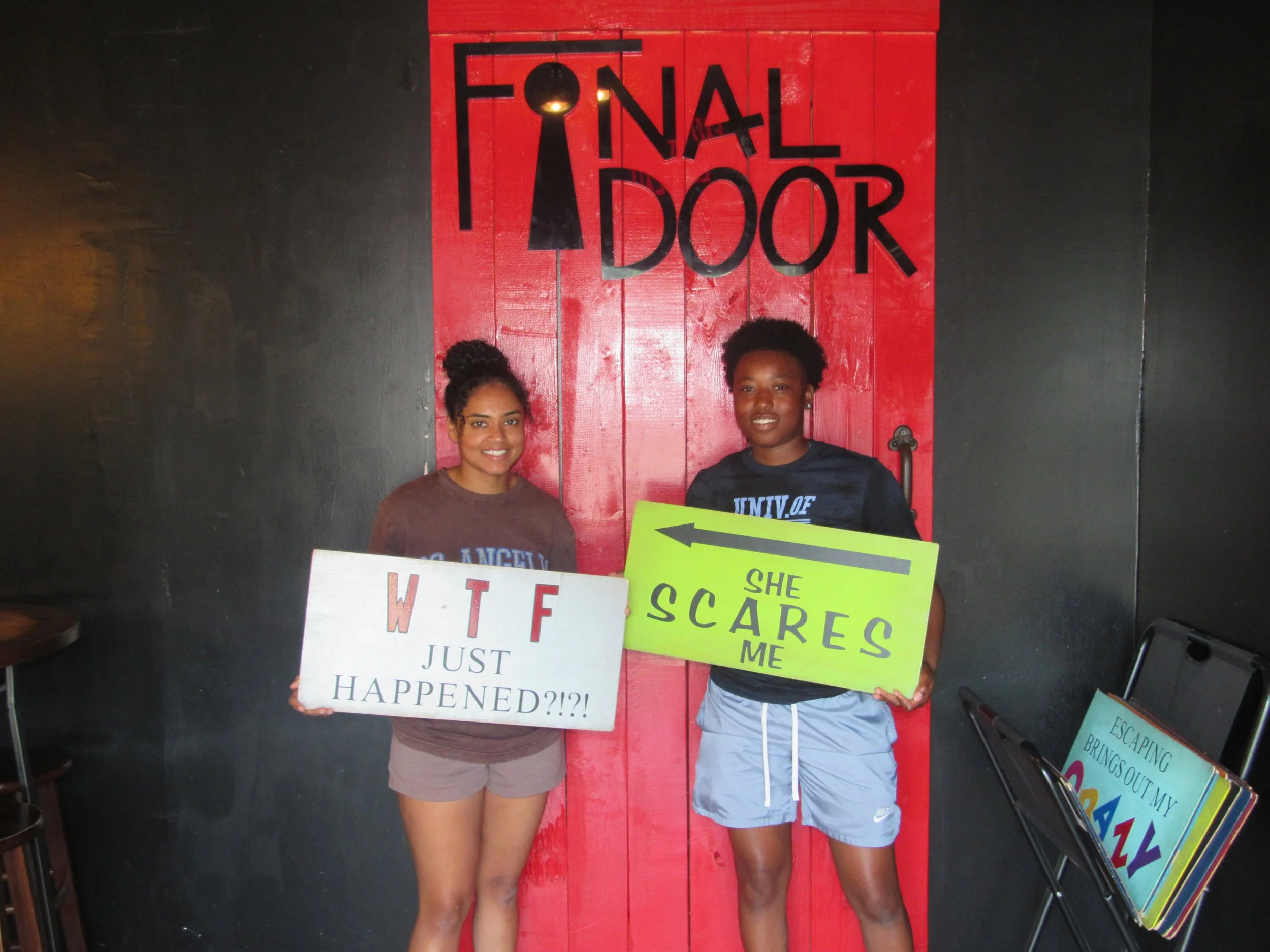 the-final-door-escape-room-columbia-sc-team-photos-06-10-23 (5).JPG