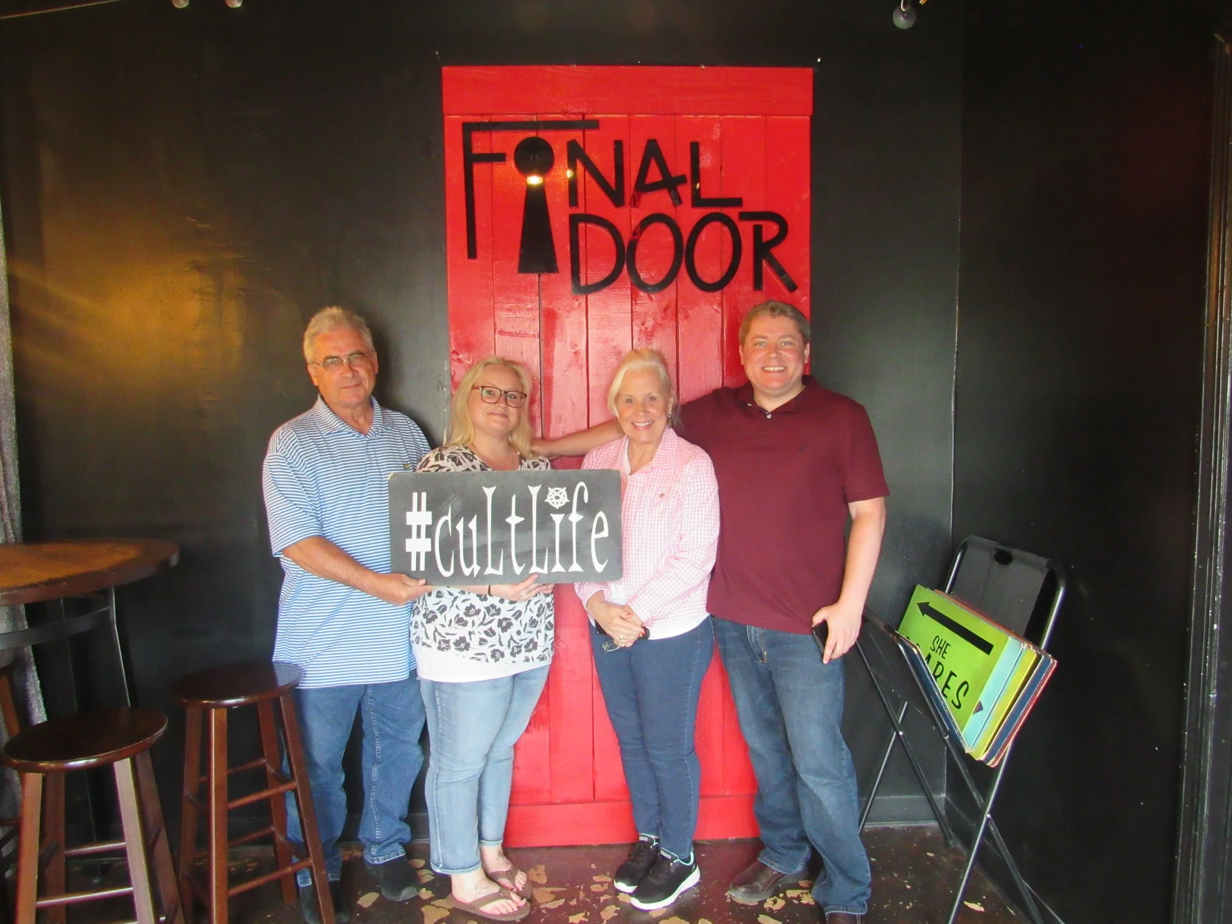 the-final-door-escape-room-columbia-sc-team-photos-06-10-23 (6).JPG