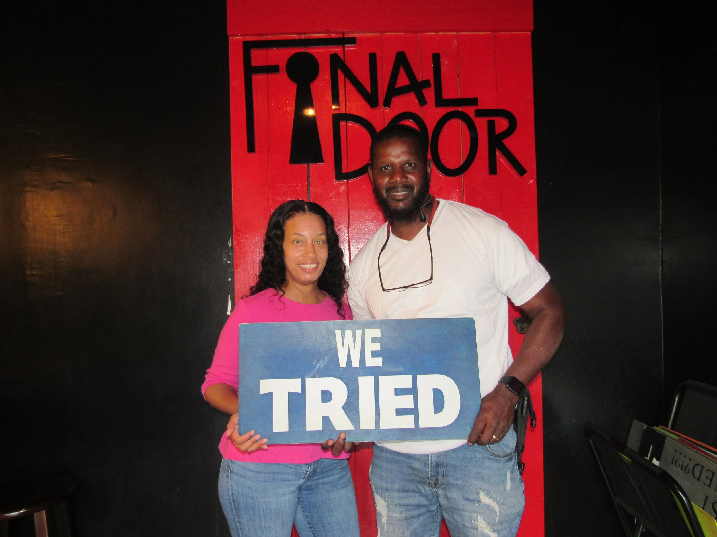the-final-door-escape-room-columbia-sc-team-photos-06-14-23 (5).JPG