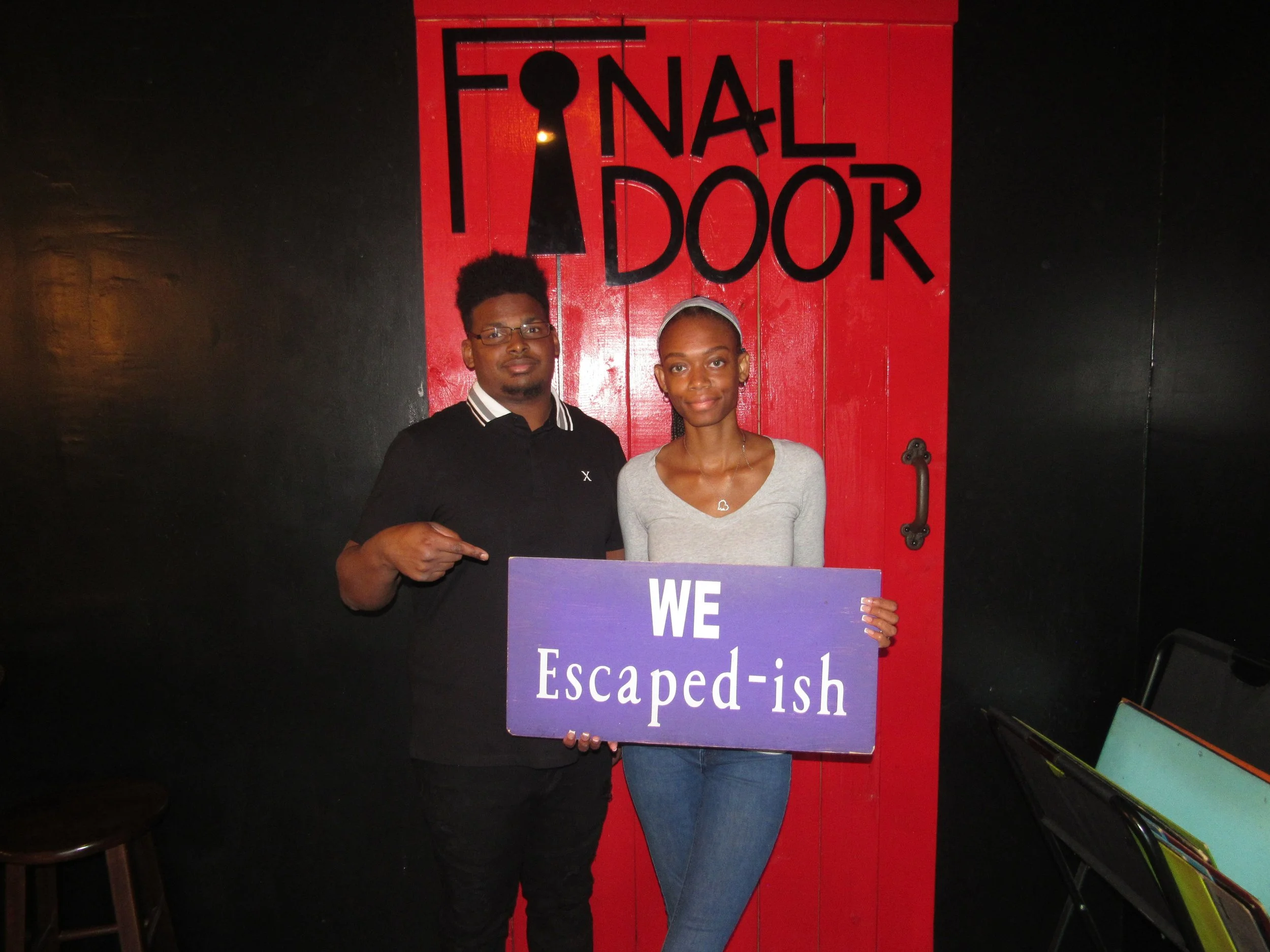 the-final-door-escape-room-columbia-sc-team-photos-06-14-23 (7).JPG