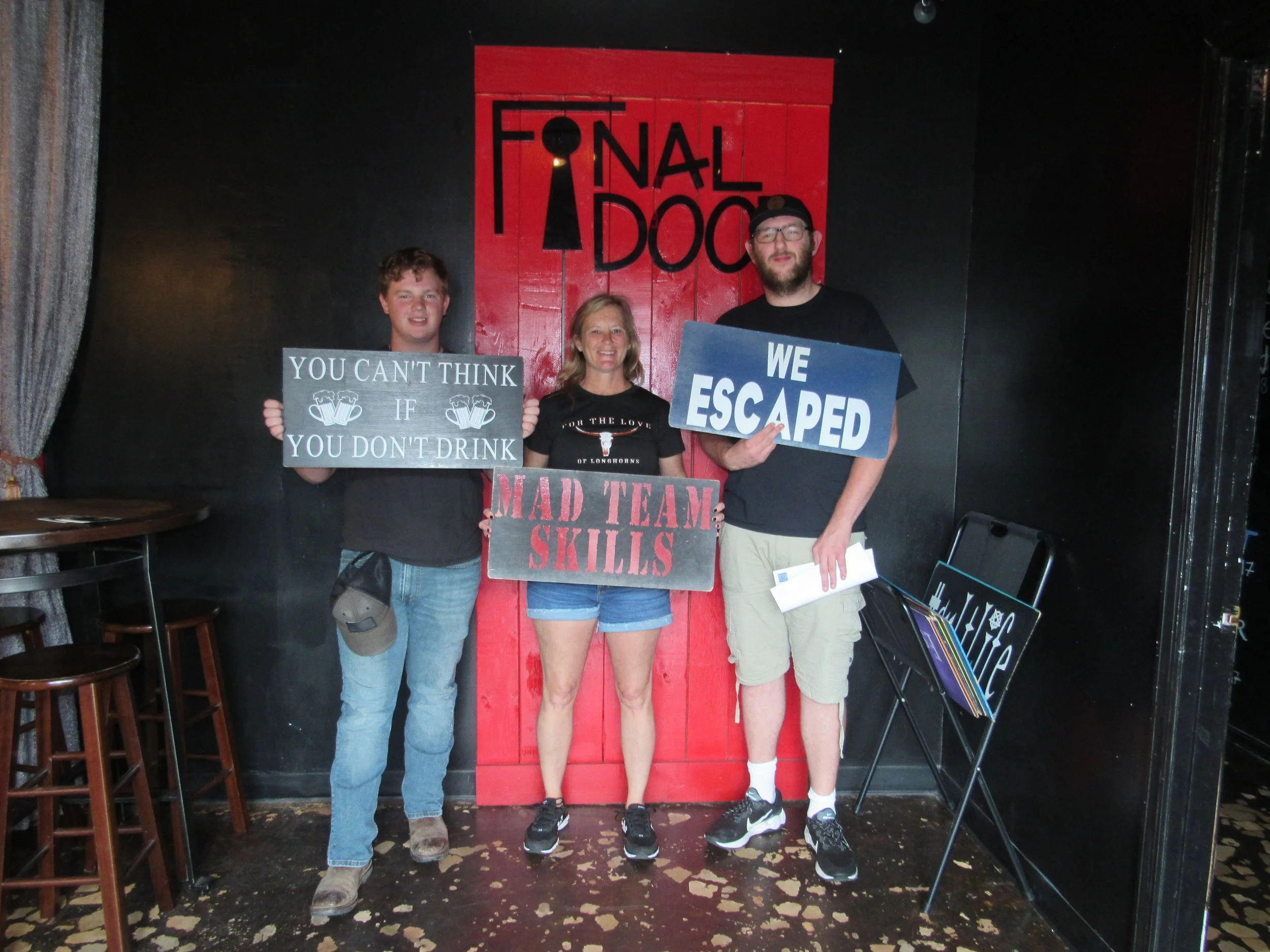 the-final-door-escape-room-columbia-sc-team-photos-06-15-23 (1).JPG