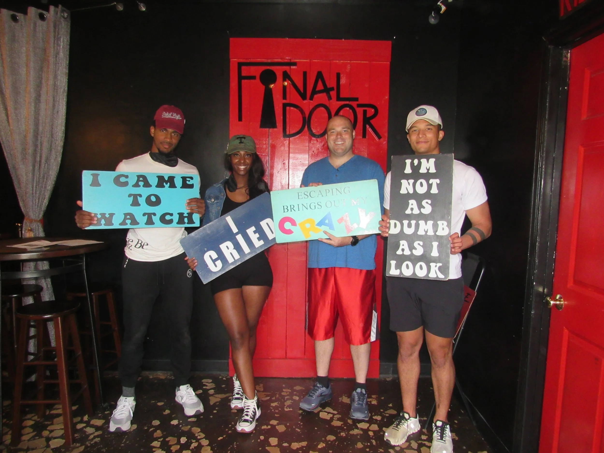 the-final-door-escape-room-columbia-sc-team-photos-06-15-23 (3).JPG