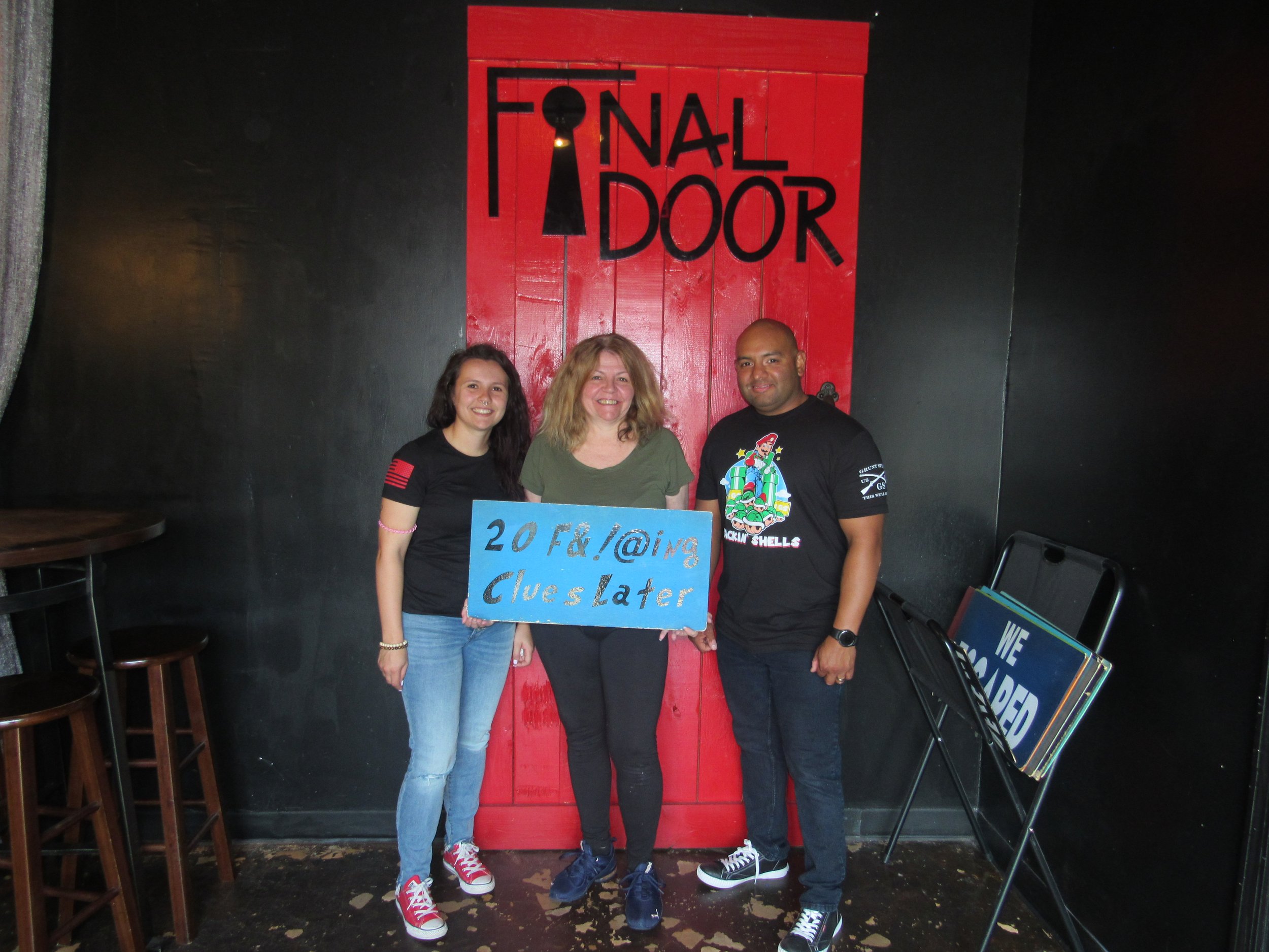 the-final-door-escape-room-columbia-sc-team-photos-06-16-23 (2).JPG