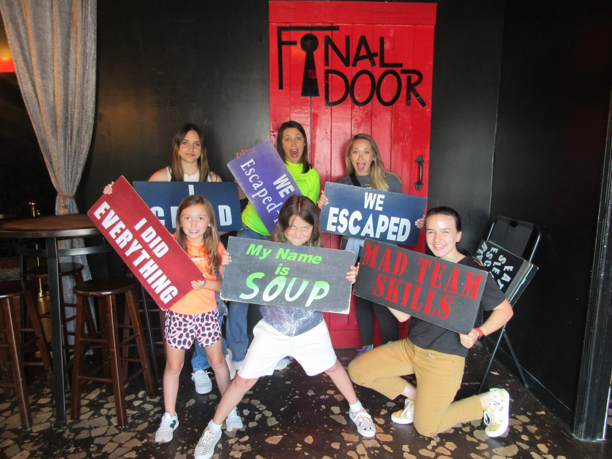 the-final-door-escape-room-columbia-sc-team-photos-06-16-23 (4).JPG