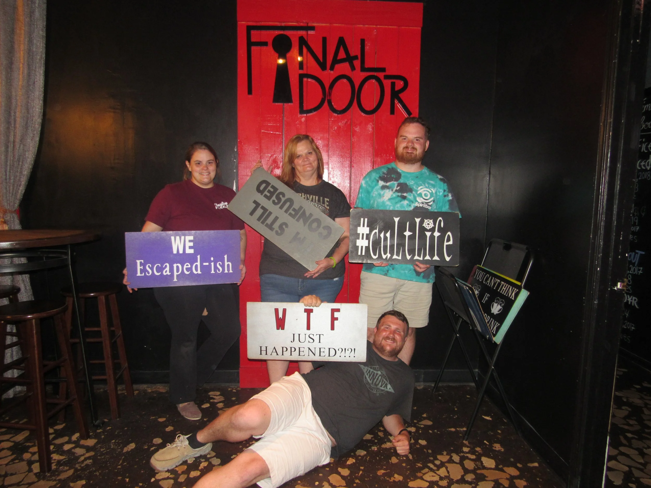 the-final-door-escape-room-columbia-sc-team-photos-06-16-23 (15).JPG